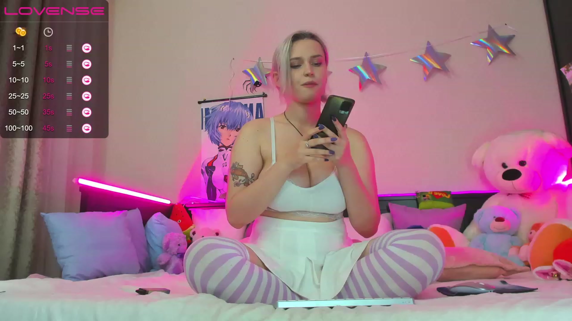Gallery image thumbnail from KateMao's myfreecams stream on, 12/07/2022, 15:06 image 16 of 20