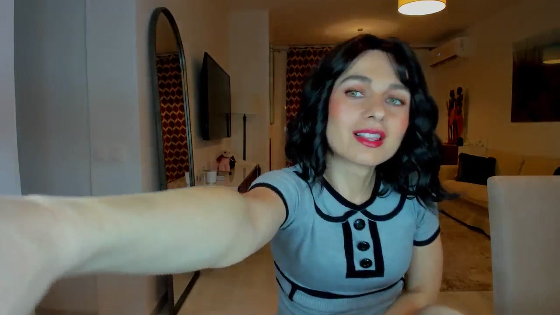 Gallery image thumbnail from KateMirage's myfreecams stream on, 12/27/2025, 21:22 image 15 of 20