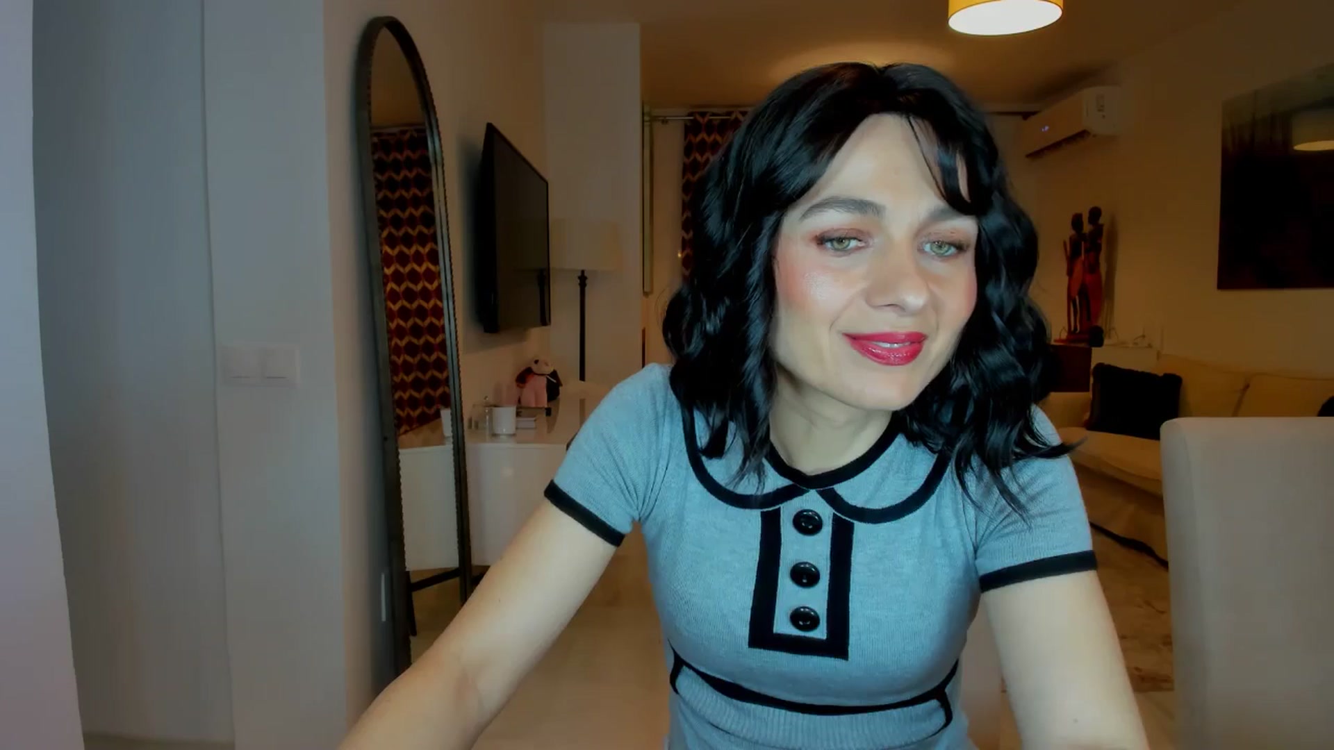 Gallery image thumbnail from KateMirage's myfreecams stream on, 12/27/2025, 21:22 image 14 of 20