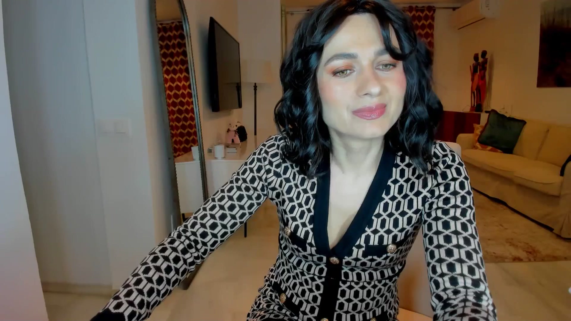 Gallery image thumbnail from KateMirage's myfreecams stream on, 01/01/2026, 21:45 image 17 of 20