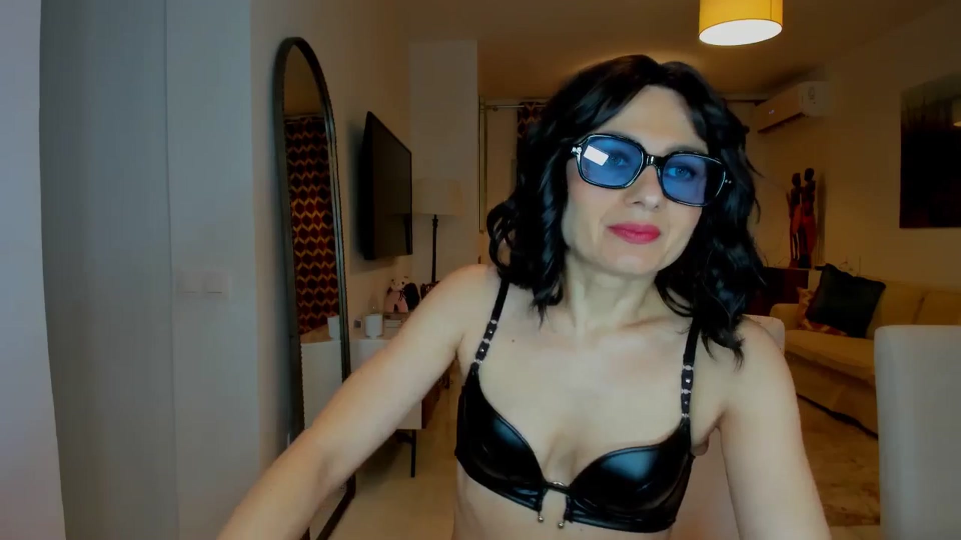 Gallery image thumbnail from KateMirage's myfreecams stream on, 01/02/2026, 01:34 image 11 of 20