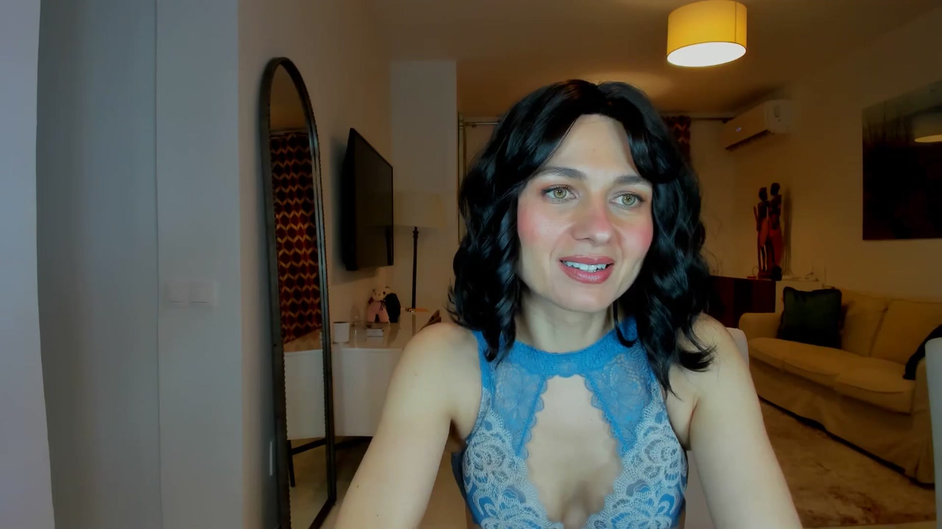 Gallery image thumbnail from KateMirage's myfreecams stream on, 01/04/2026, 24:27 image 16 of 20