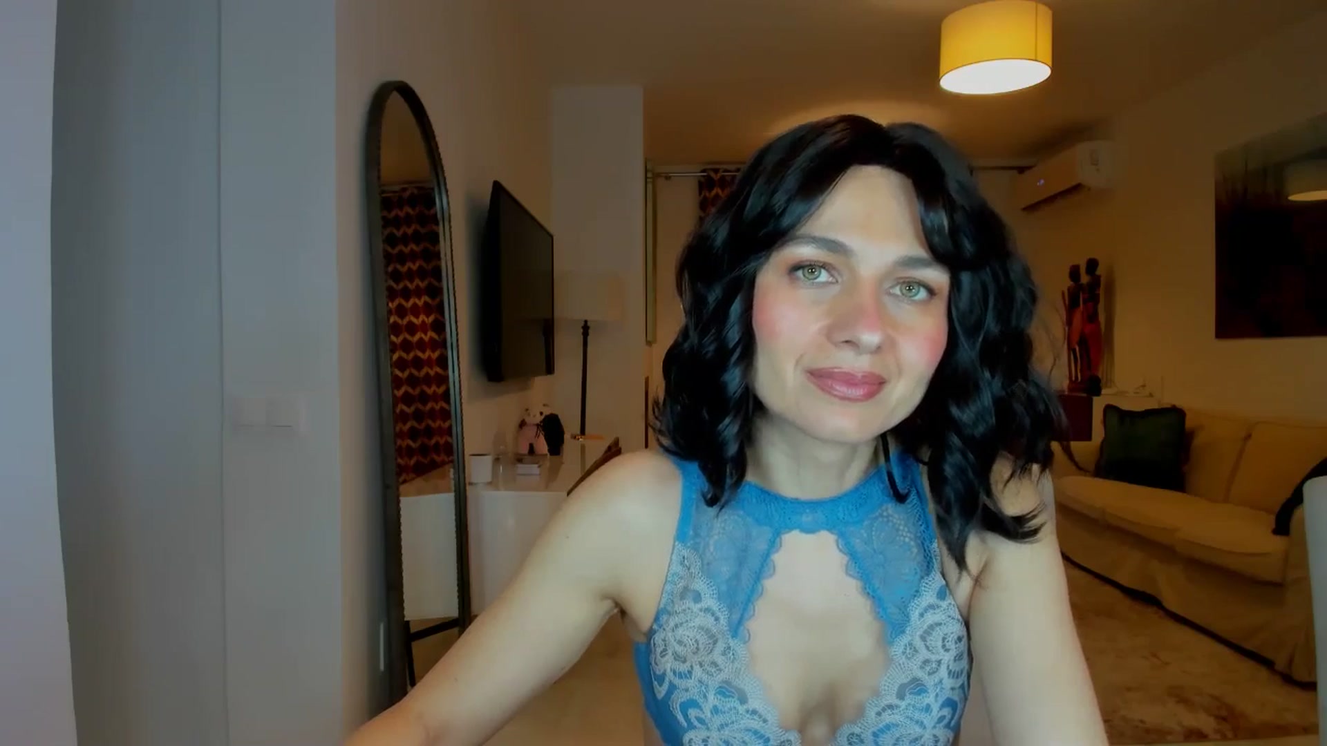 Gallery image thumbnail from KateMirage's myfreecams stream on, 01/04/2026, 24:27 image 18 of 20