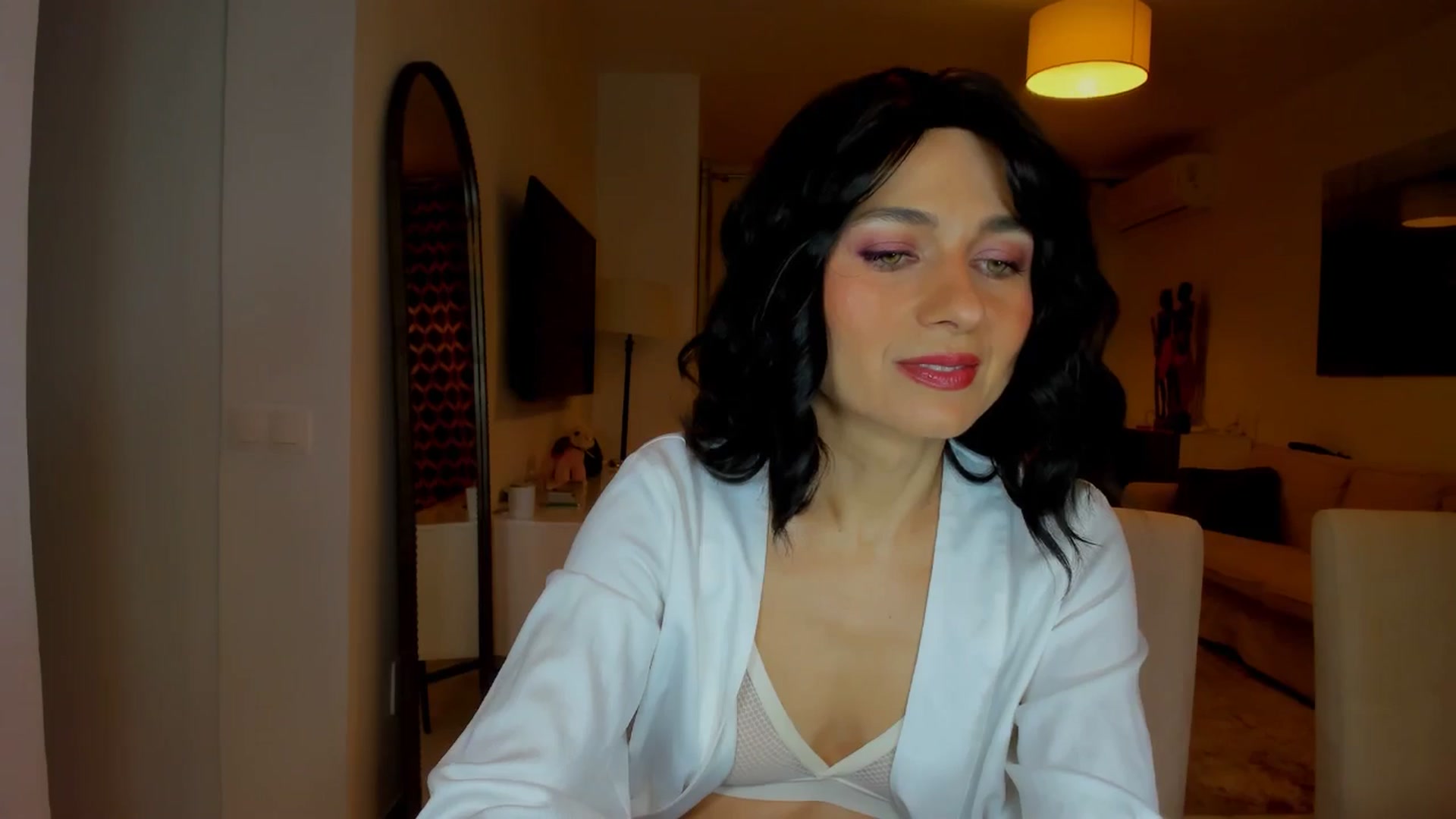 Gallery image thumbnail from KateMirage's myfreecams stream on, 01/04/2026, 20:47 image 10 of 20