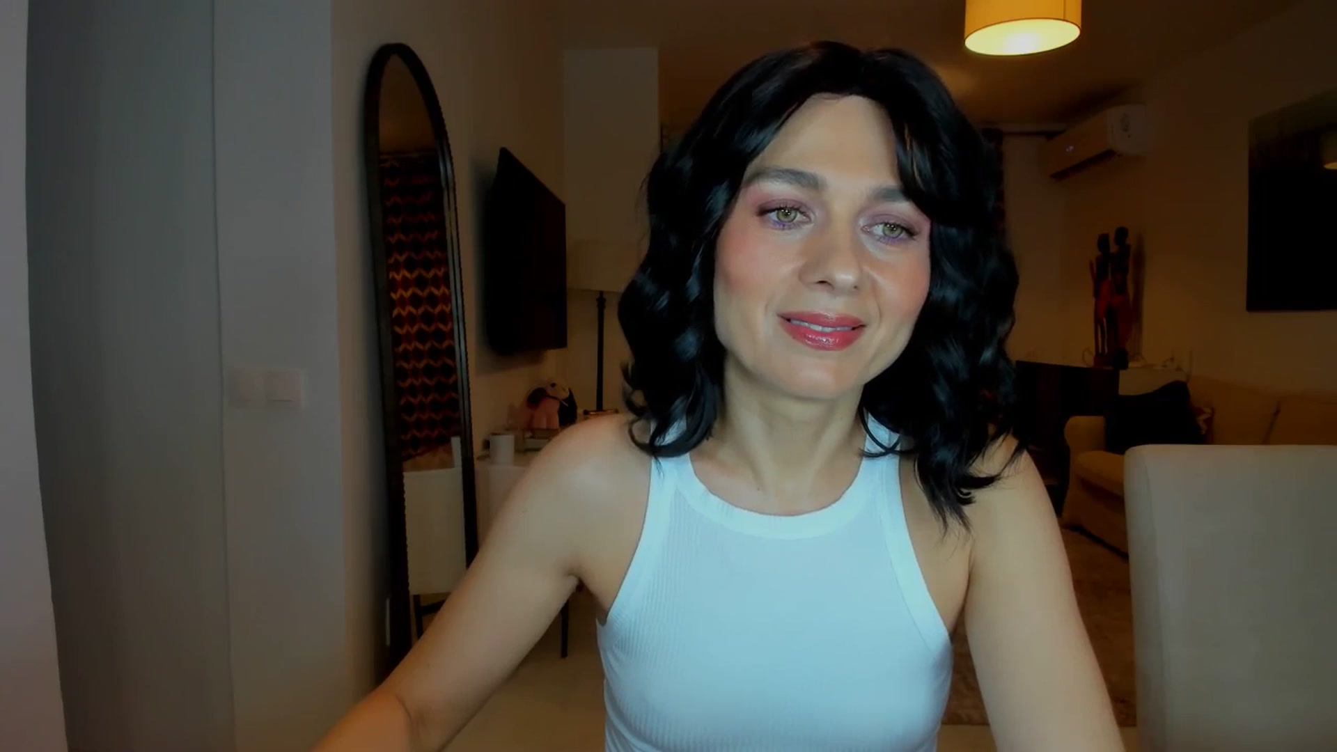 Gallery image thumbnail from KateMirage's myfreecams stream on, 01/06/2026, 24:16 image 3 of 20