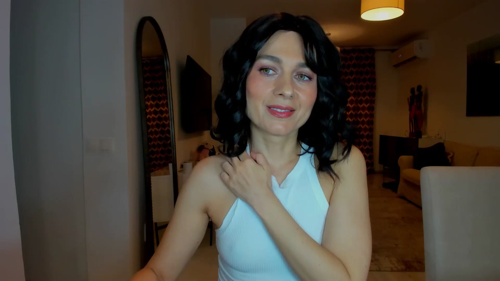 Gallery image thumbnail from KateMirage's myfreecams stream on, 01/06/2026, 24:16 image 18 of 20