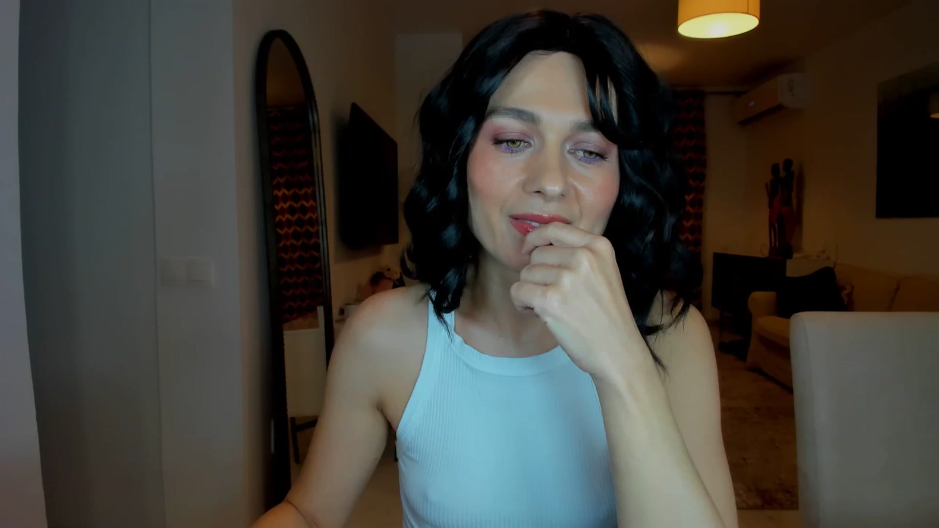 Gallery image thumbnail from KateMirage's myfreecams stream on, 01/06/2026, 24:16 image 20 of 20
