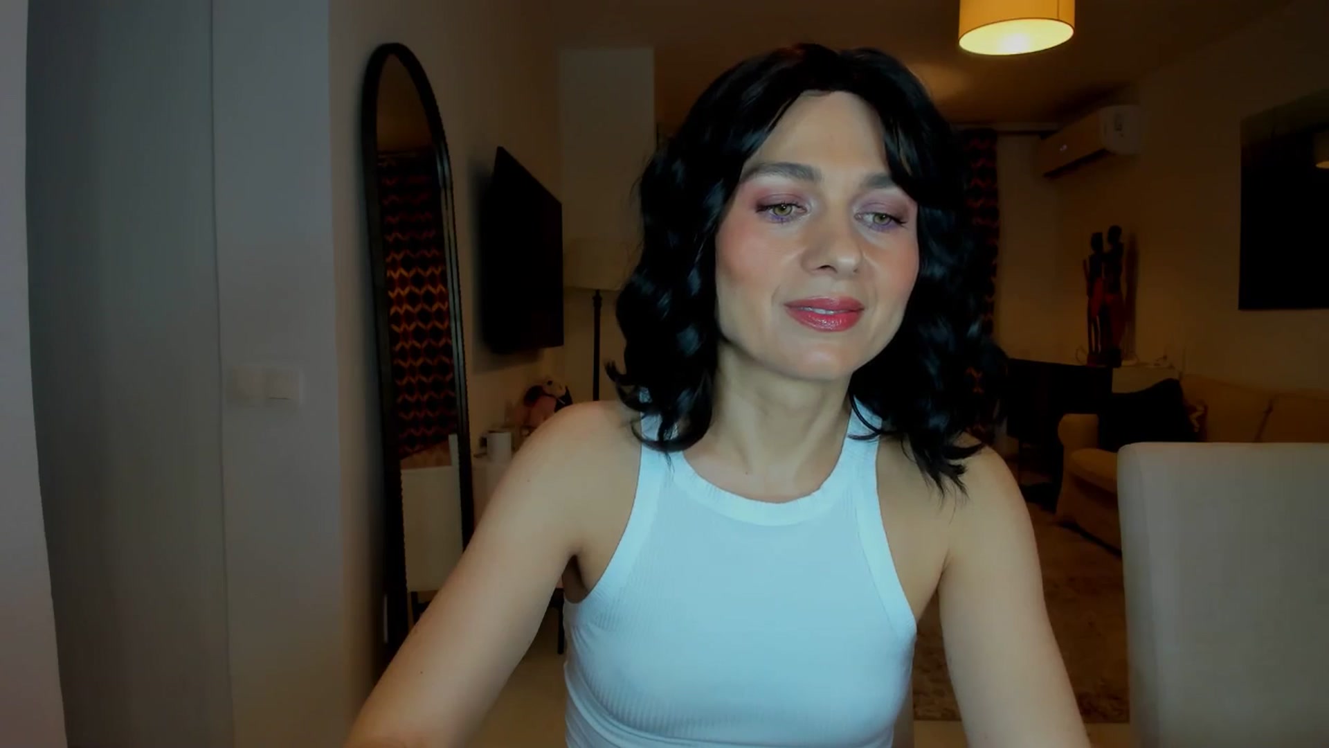 Gallery image thumbnail from KateMirage's myfreecams stream on, 01/06/2026, 24:16 image 6 of 20