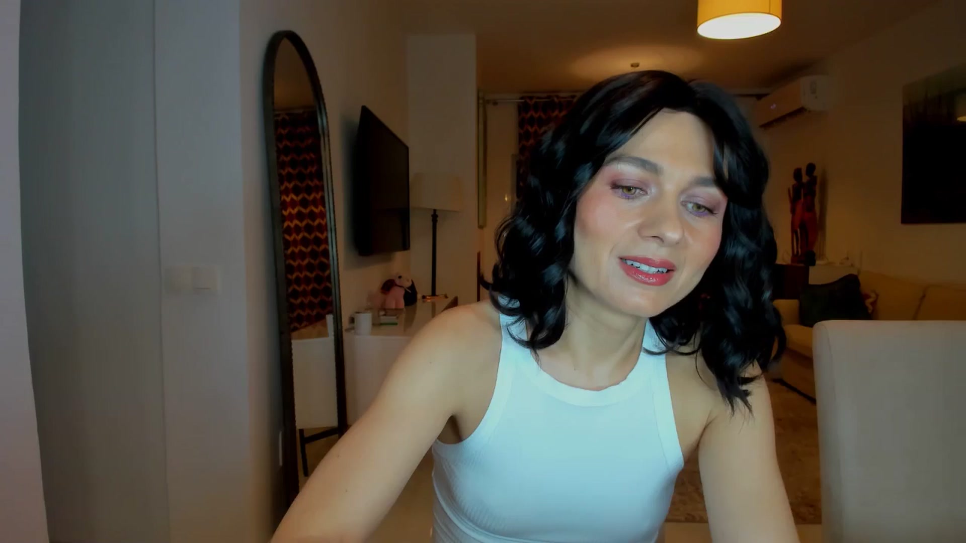 Gallery image thumbnail from KateMirage's myfreecams stream on, 01/06/2026, 24:16 image 7 of 20