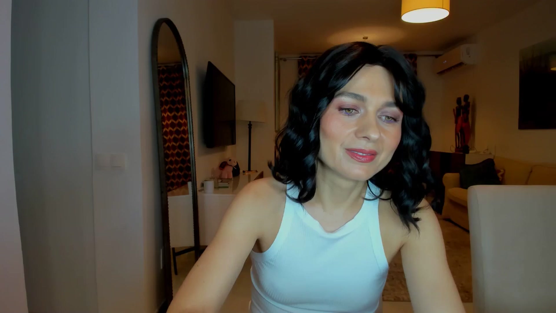 Gallery image thumbnail from KateMirage's myfreecams stream on, 01/06/2026, 24:16 image 8 of 20