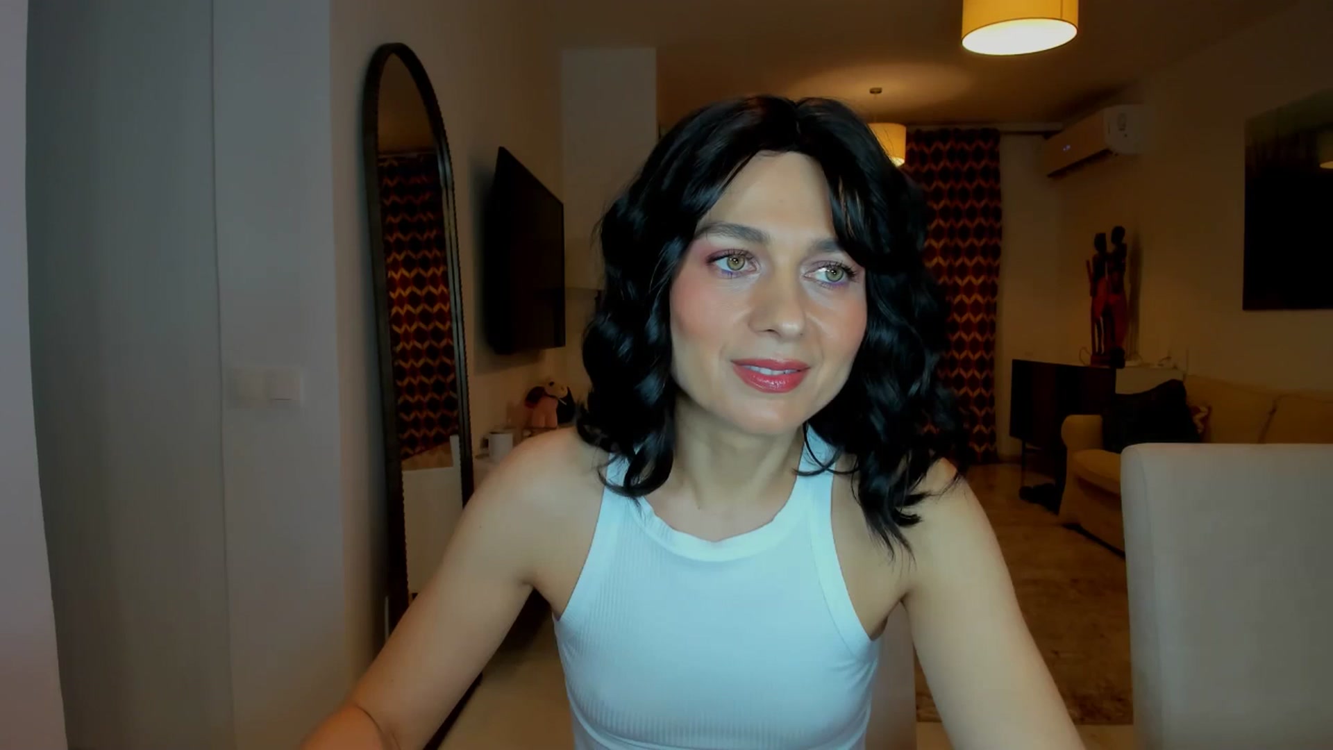 Gallery image thumbnail from KateMirage's myfreecams stream on, 01/06/2026, 24:16 image 10 of 20