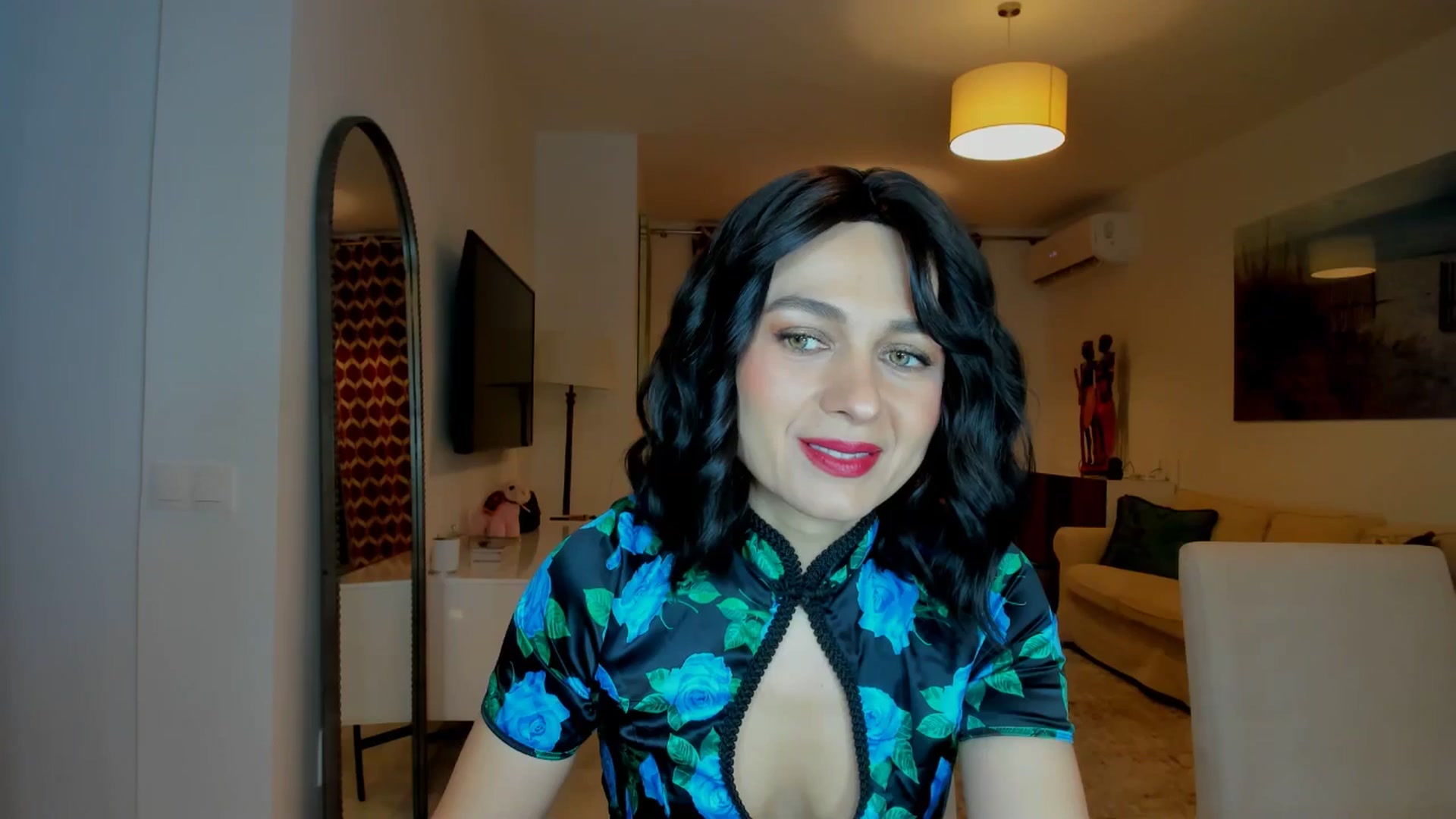 Gallery image thumbnail from KateMirage's myfreecams stream on, 01/08/2026, 19:54 image 3 of 20