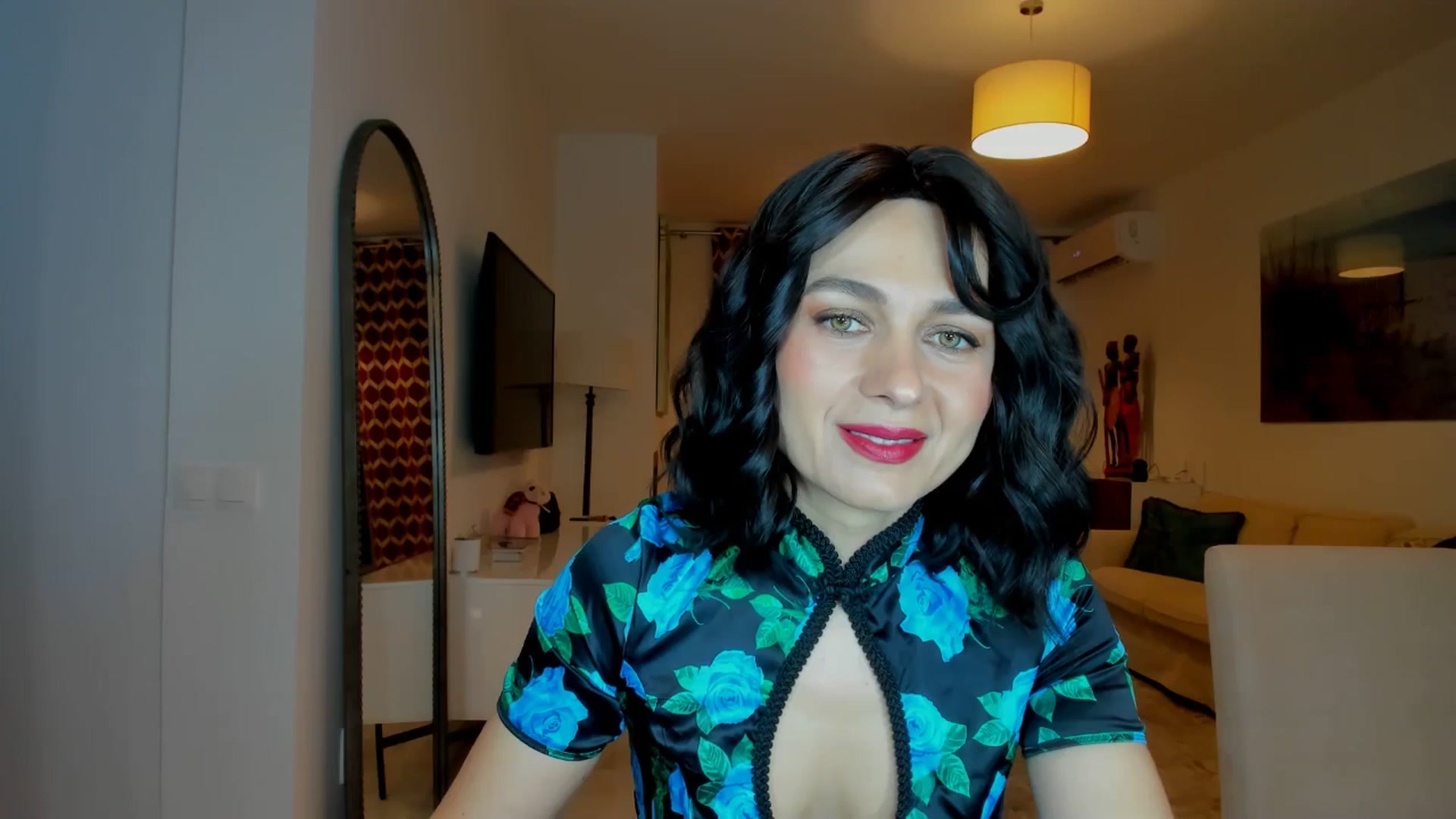 Gallery image thumbnail from KateMirage's myfreecams stream on, 01/08/2026, 19:54 image 19 of 20