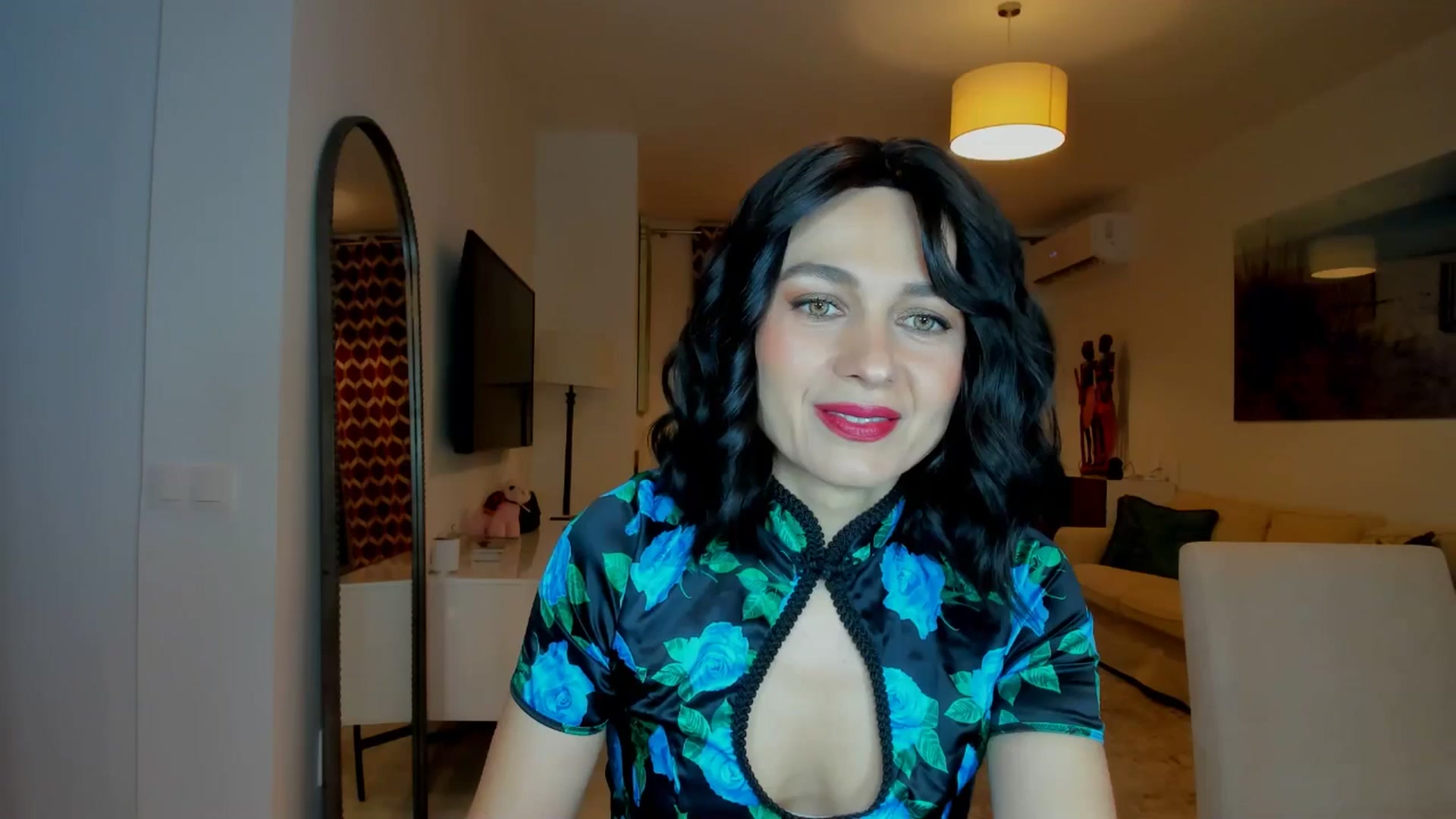 Gallery image thumbnail from KateMirage's myfreecams stream on, 01/08/2026, 19:54 image 4 of 20
