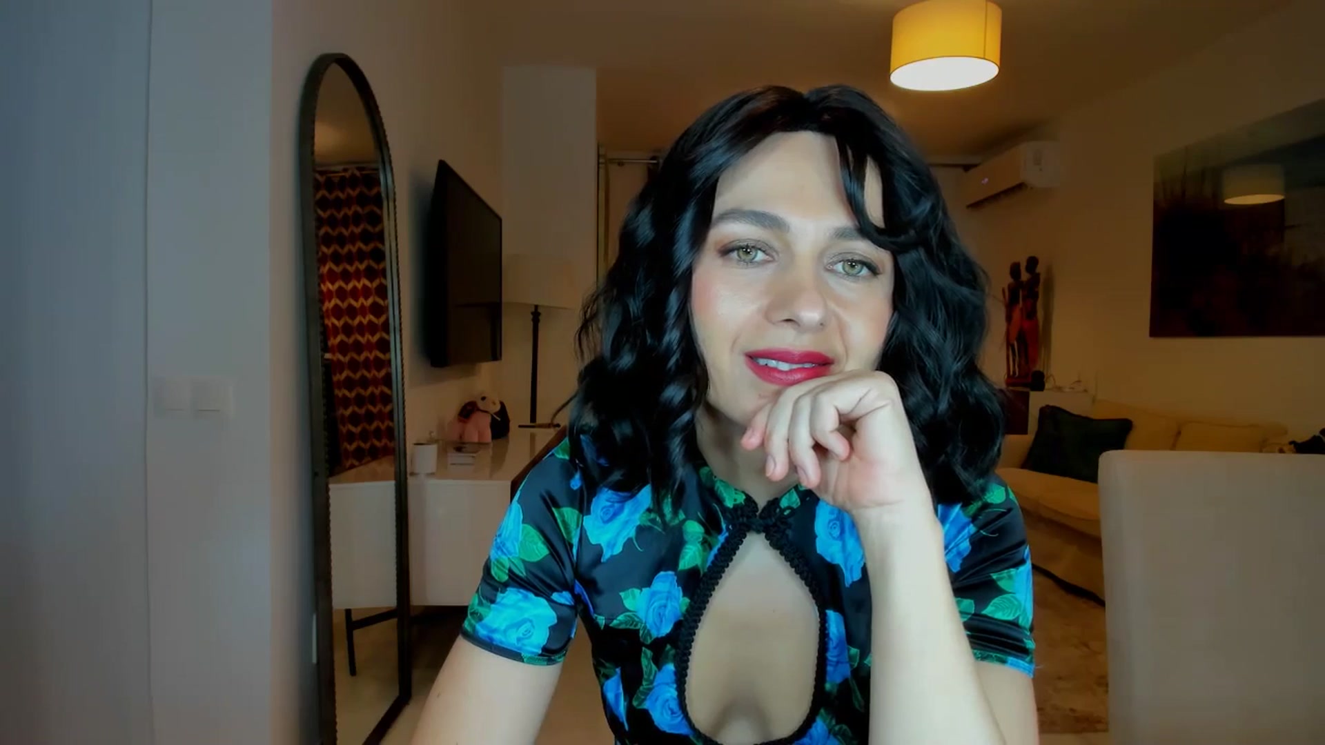 Gallery image thumbnail from KateMirage's myfreecams stream on, 01/08/2026, 23:41 image 11 of 20