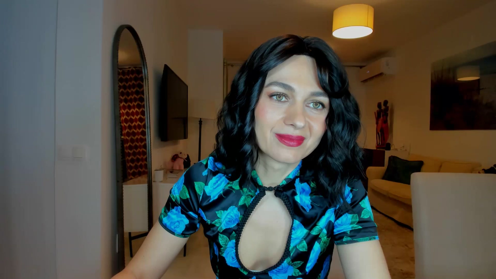Gallery image thumbnail from KateMirage's myfreecams stream on, 01/08/2026, 23:41 image 1 of 20