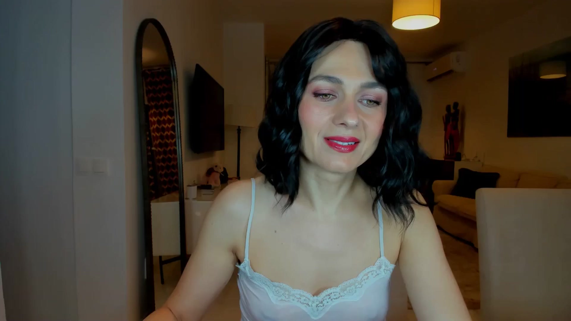 Gallery image thumbnail from KateMirage's myfreecams stream on, 01/10/2026, 22:57 image 18 of 20