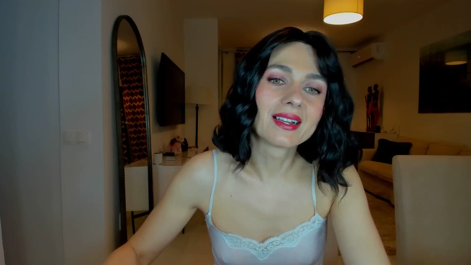 Gallery image thumbnail from KateMirage's myfreecams stream on, 01/10/2026, 22:57 image 15 of 20