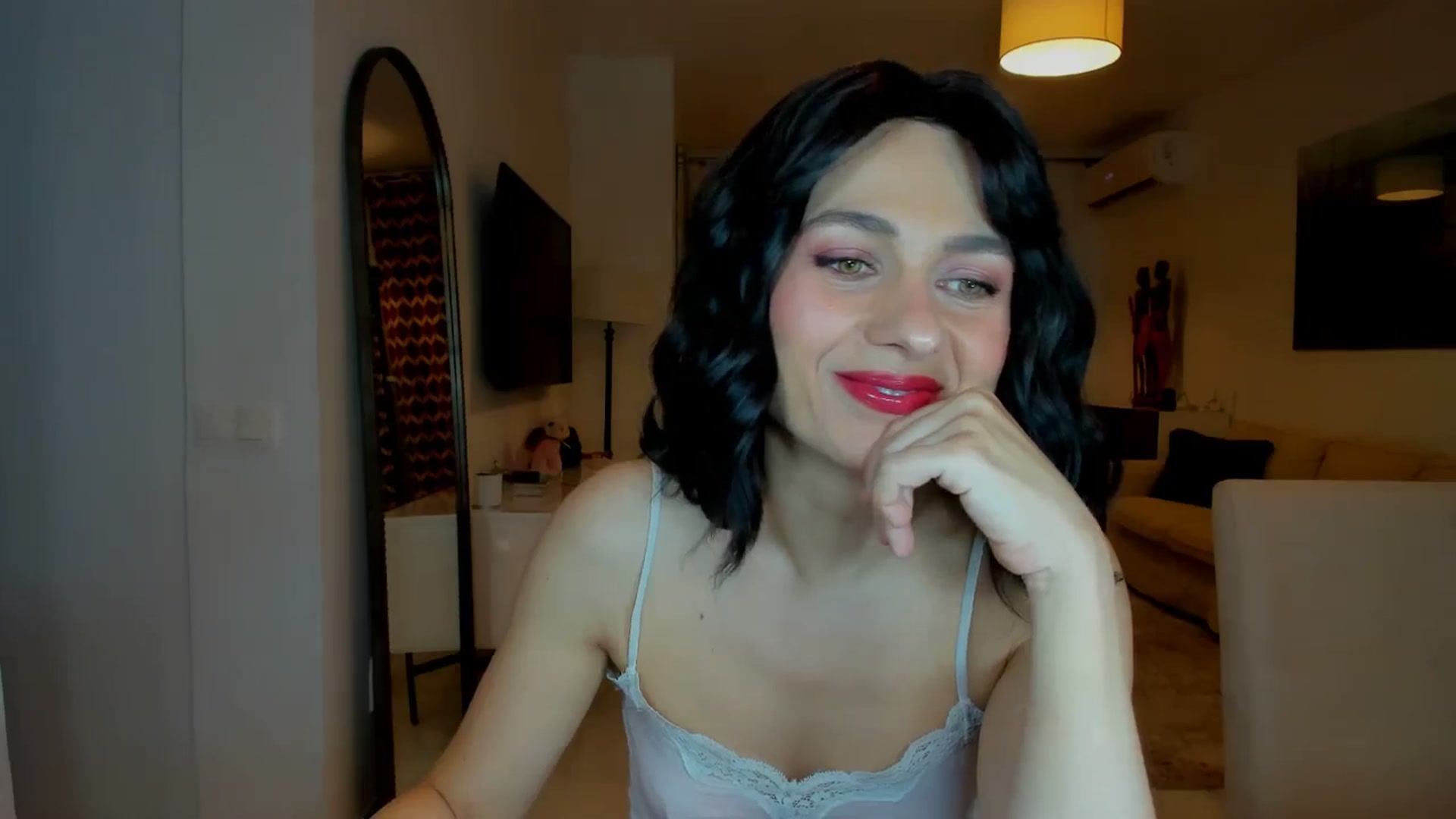 Gallery image thumbnail from KateMirage's myfreecams stream on, 01/10/2026, 22:57 image 13 of 20