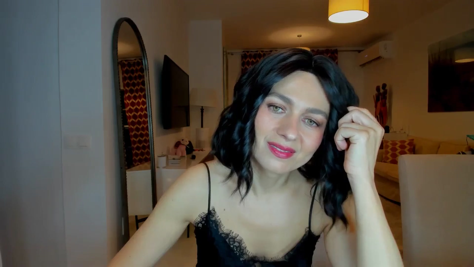 Gallery image thumbnail from KateMirage's myfreecams stream on, 01/14/2026, 20:59 image 15 of 20