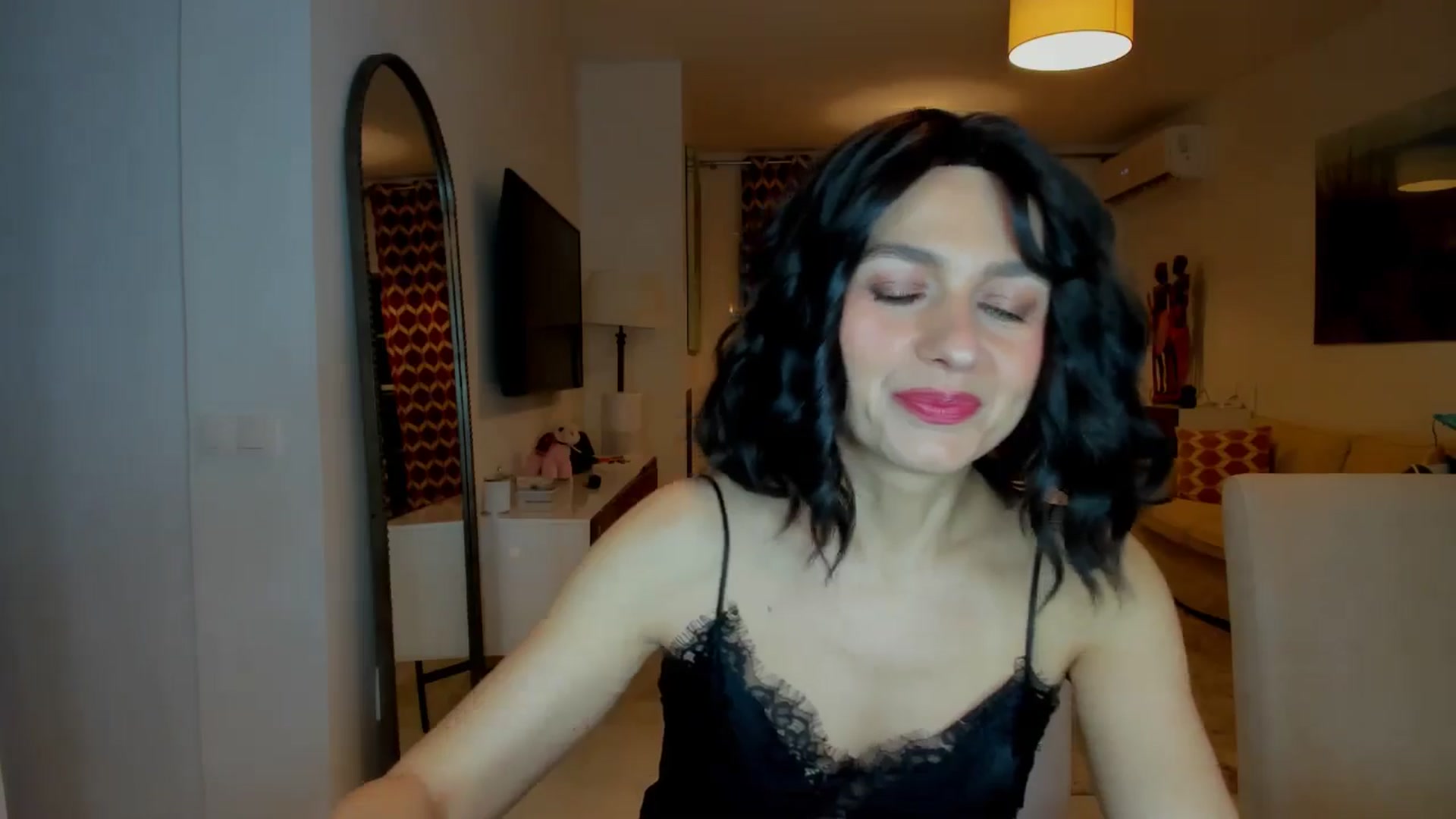 Gallery image thumbnail from KateMirage's myfreecams stream on, 01/14/2026, 20:59 image 16 of 20