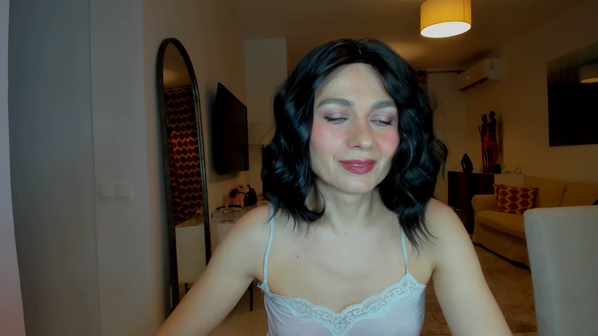 Gallery image thumbnail from KateMirage's myfreecams stream on, 01/20/2026, 21:09 image 18 of 20