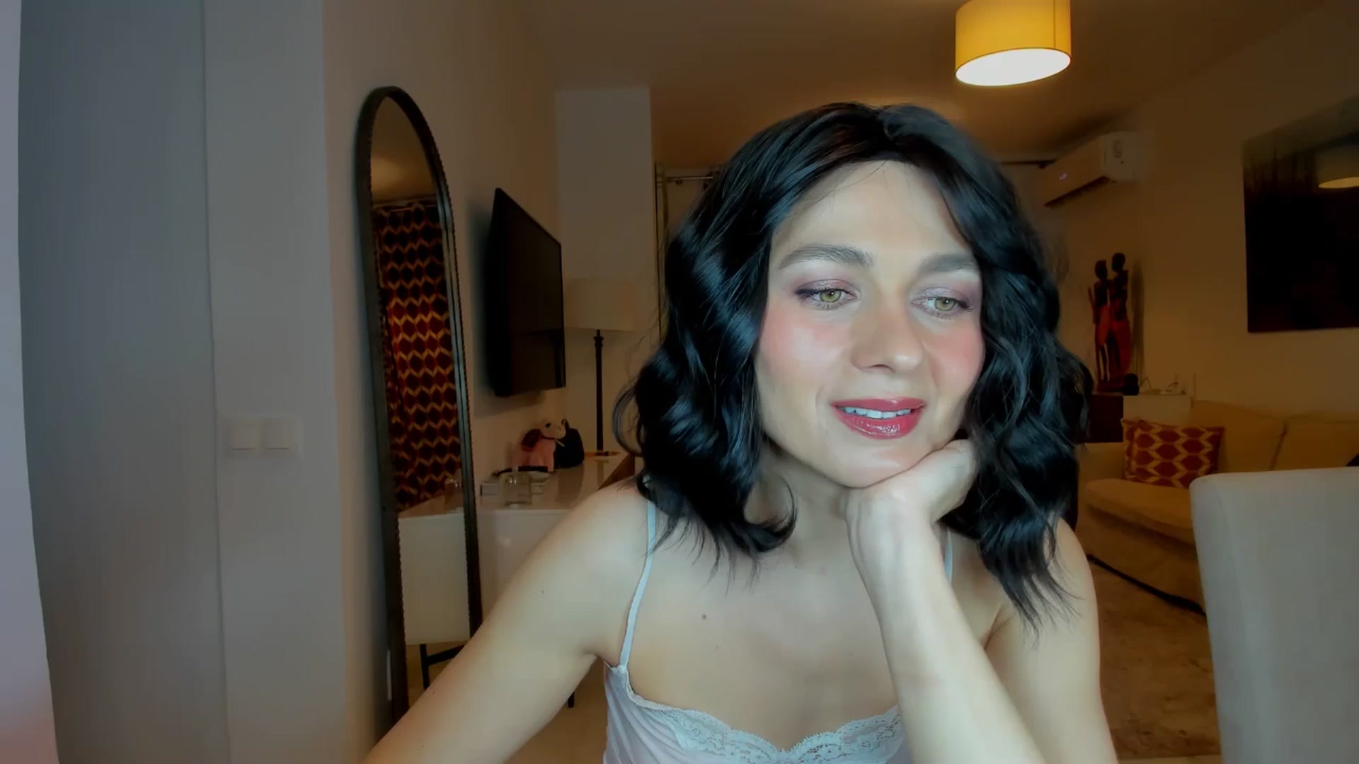 Gallery image thumbnail from KateMirage's myfreecams stream on, 01/20/2026, 21:09 image 19 of 20