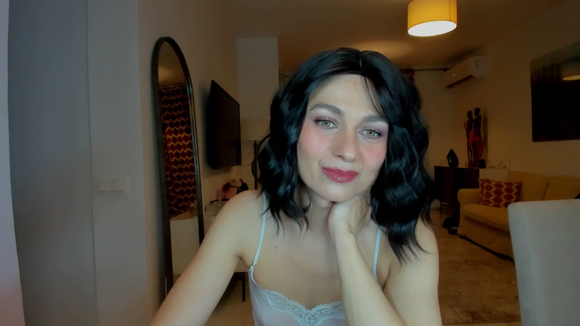 Gallery image thumbnail from KateMirage's myfreecams stream on, 01/20/2026, 21:09 image 2 of 20