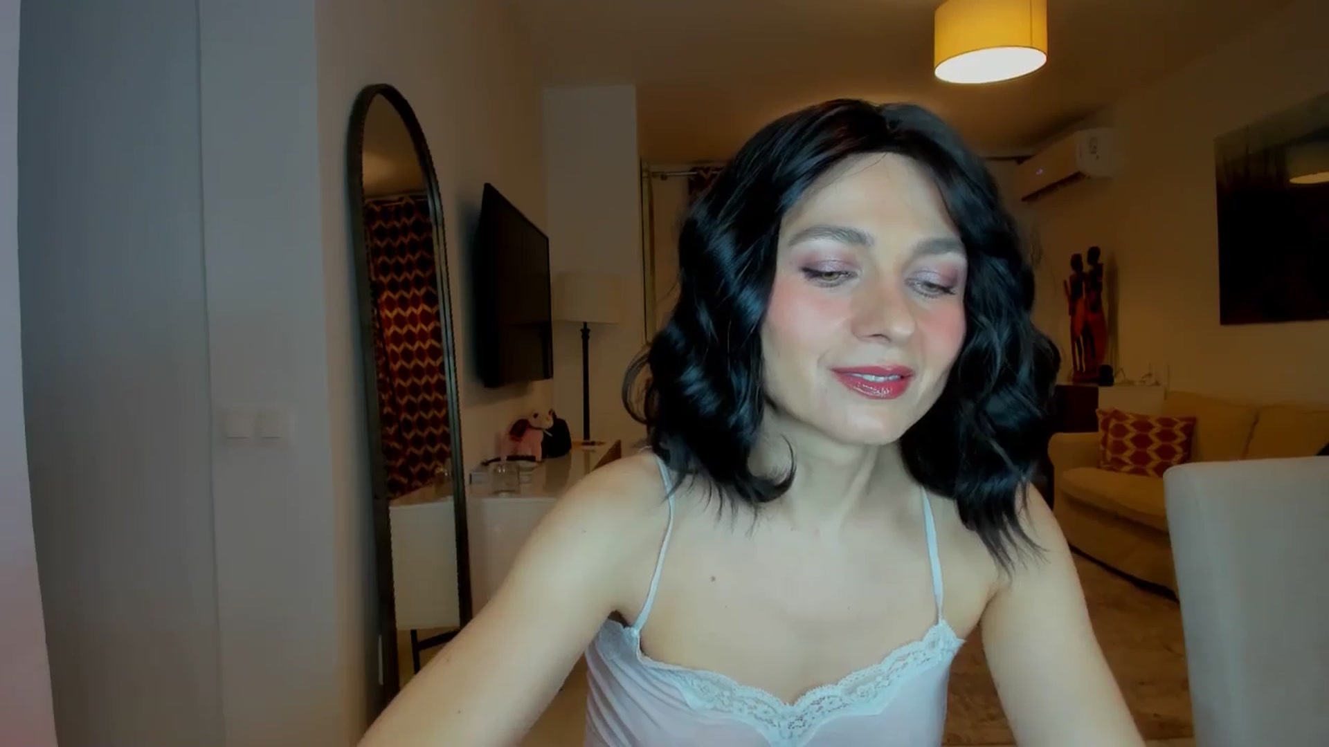 Gallery image thumbnail from KateMirage's myfreecams stream on, 01/20/2026, 21:09 image 13 of 20