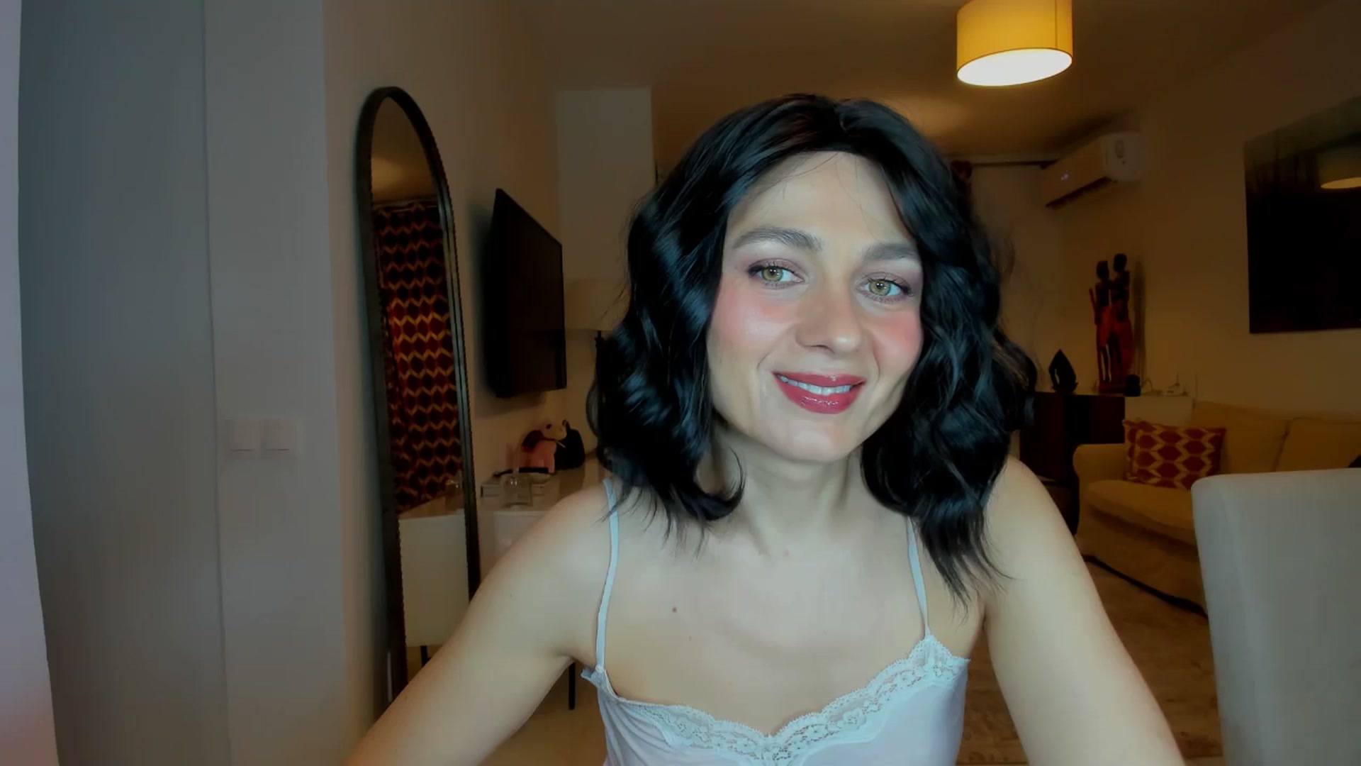 Gallery image thumbnail from KateMirage's myfreecams stream on, 01/20/2026, 21:09 image 17 of 20