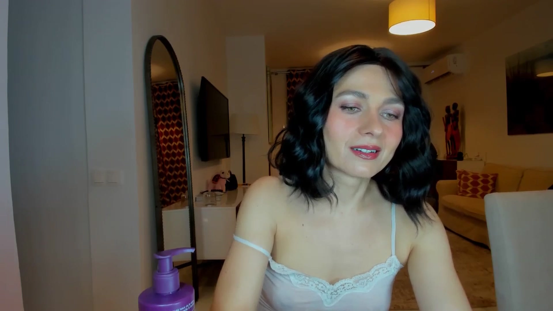 Gallery image thumbnail from KateMirage's myfreecams stream on, 01/20/2026, 21:09 image 4 of 20