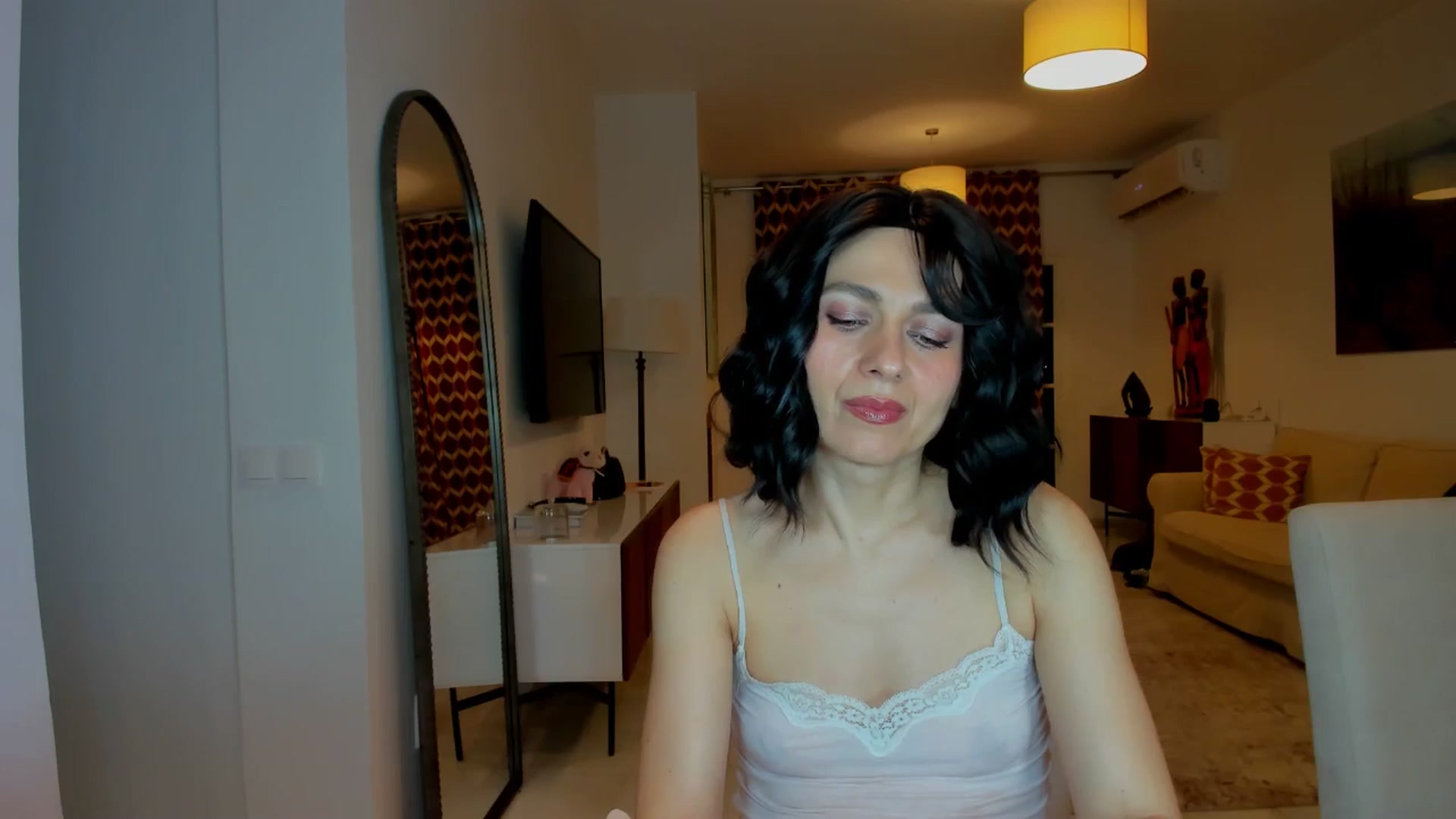 Gallery image thumbnail from KateMirage's myfreecams stream on, 01/21/2026, 24:01 image 11 of 20