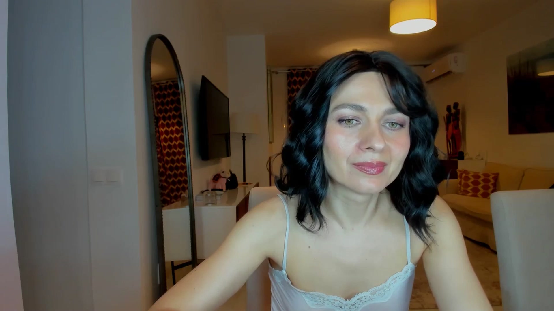 Gallery image thumbnail from KateMirage's myfreecams stream on, 01/21/2026, 24:01 image 20 of 20