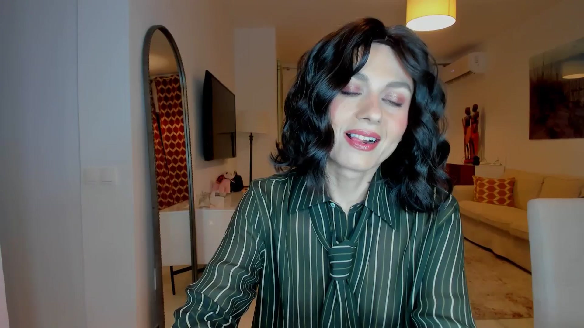Gallery image thumbnail from KateMirage's myfreecams stream on, 01/23/2026, 21:42 image 18 of 20