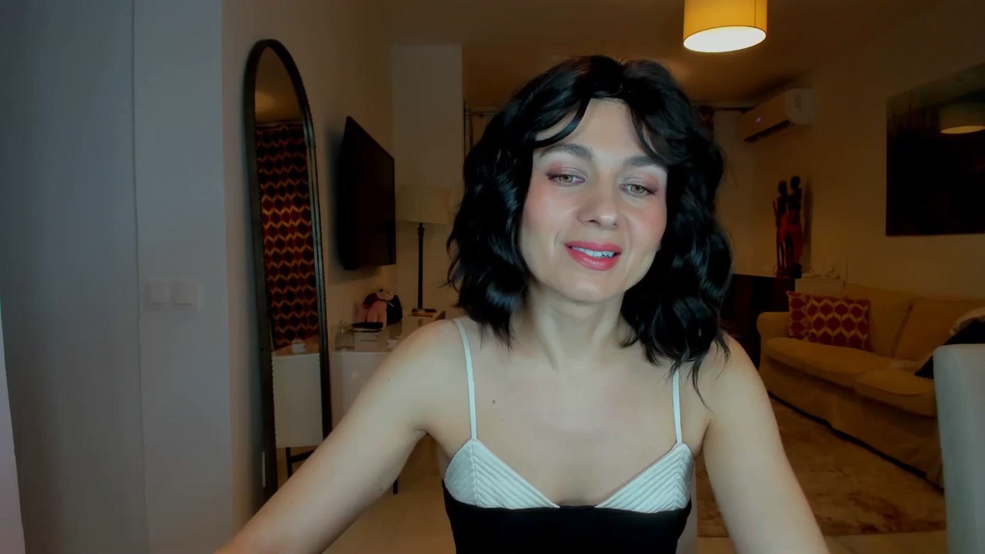 Gallery image thumbnail from KateMirage's myfreecams stream on, 01/26/2026, 21:39 image 4 of 20