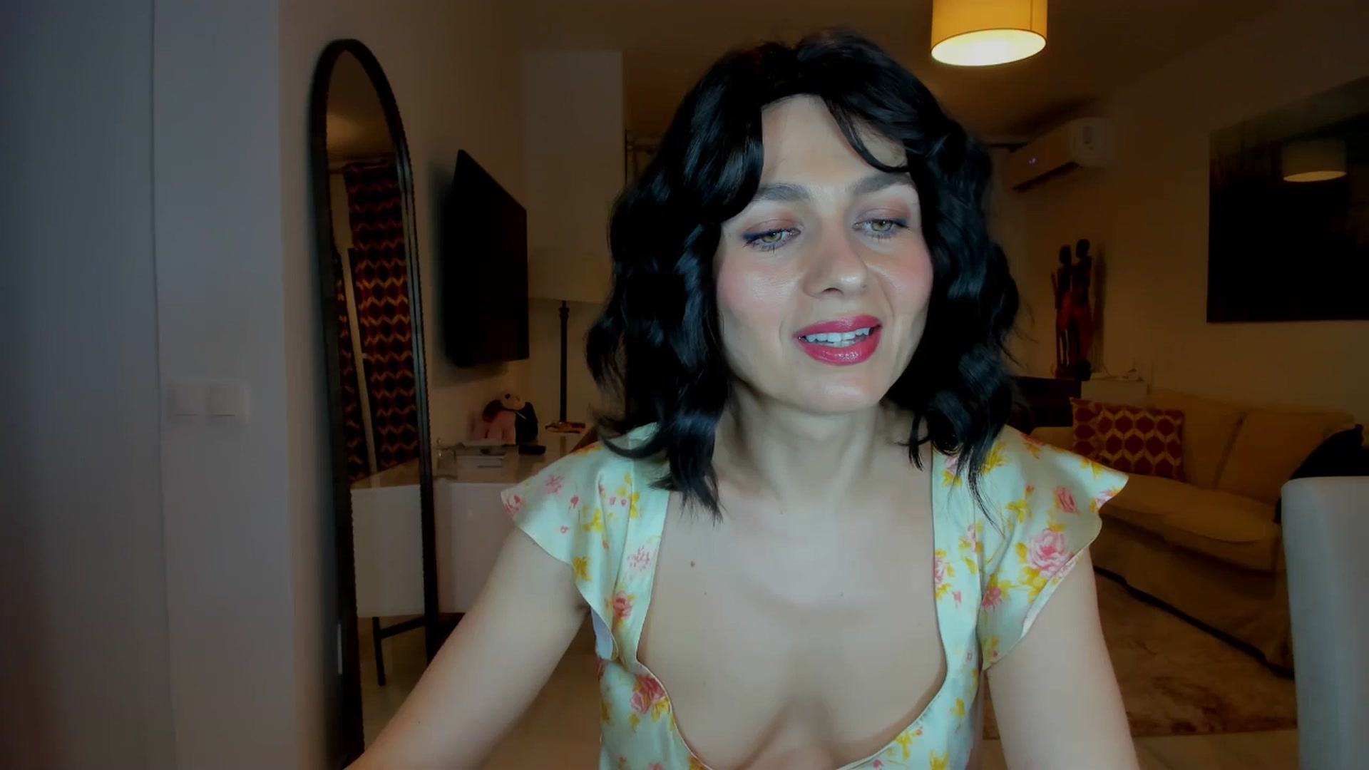 Gallery image thumbnail from KateMirage's myfreecams stream on, 01/27/2026, 20:36 image 18 of 20