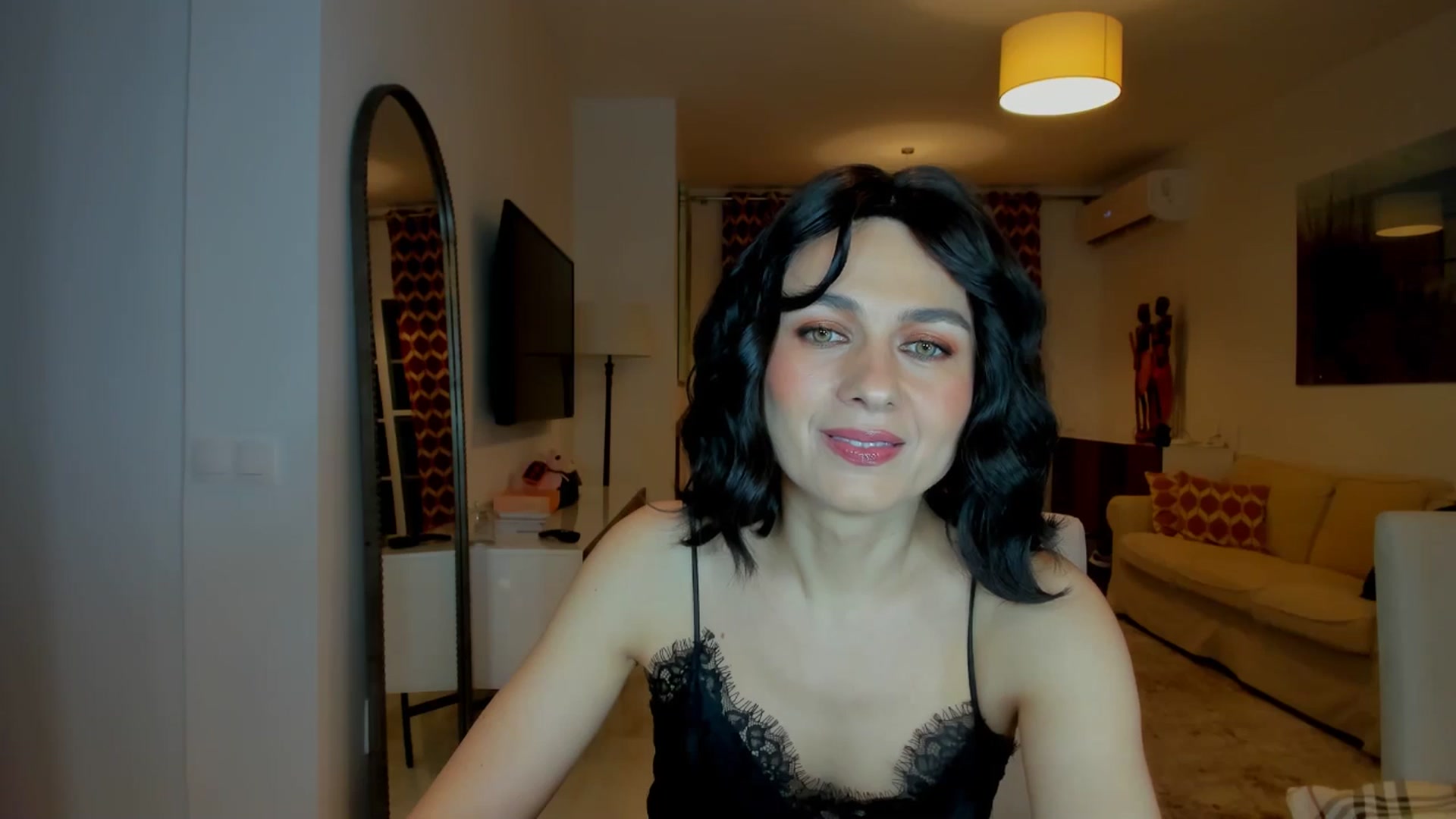 Gallery image thumbnail from KateMirage's myfreecams stream on, 01/29/2026, 20:35 image 18 of 20