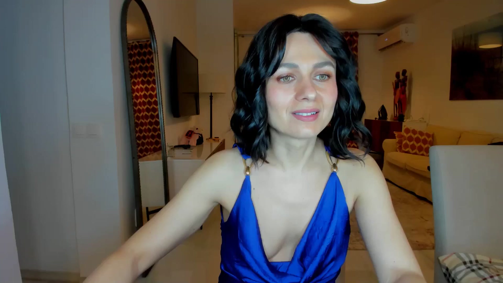 Gallery image thumbnail from KateMirage's myfreecams stream on, 02/04/2026, 24:03 image 6 of 20