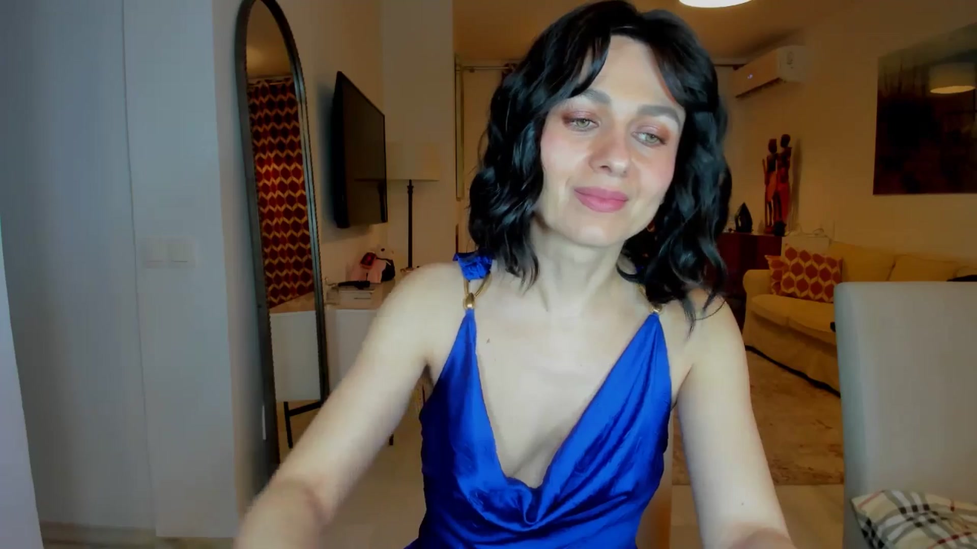 Gallery image thumbnail from KateMirage's myfreecams stream on, 02/04/2026, 24:03 image 3 of 20