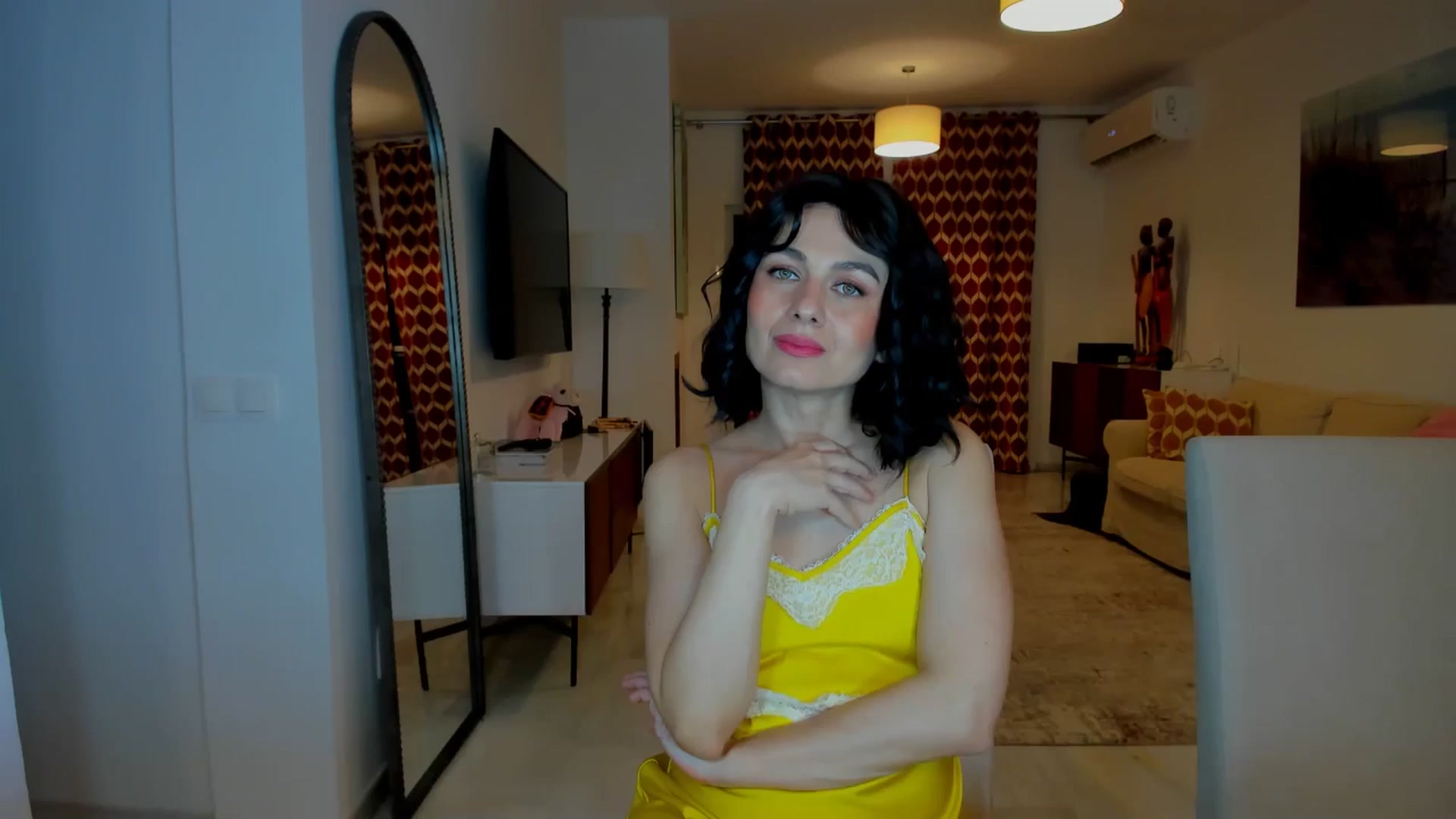 Gallery image thumbnail from KateMirage's myfreecams stream on, 02/05/2026, 21:50 image 19 of 20