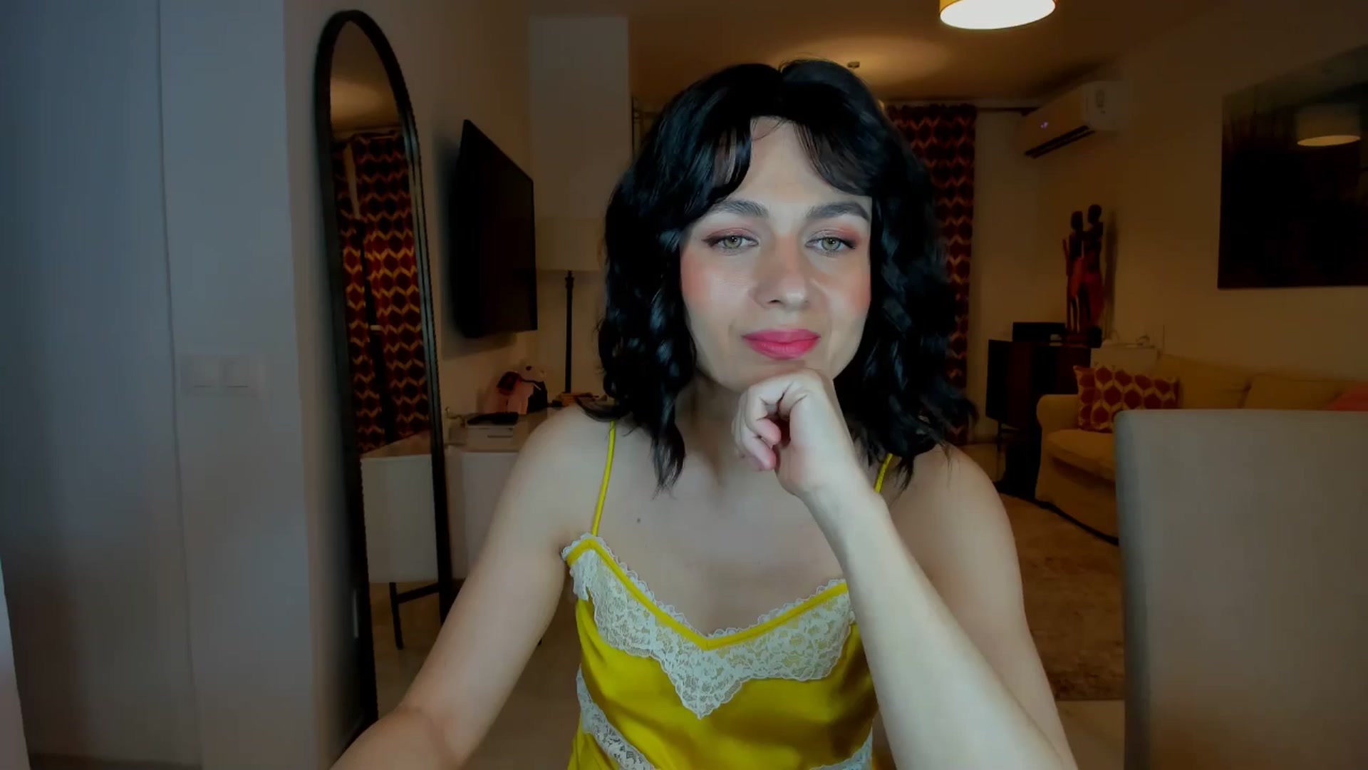 Gallery image thumbnail from KateMirage's myfreecams stream on, 02/05/2026, 23:51 image 1 of 20