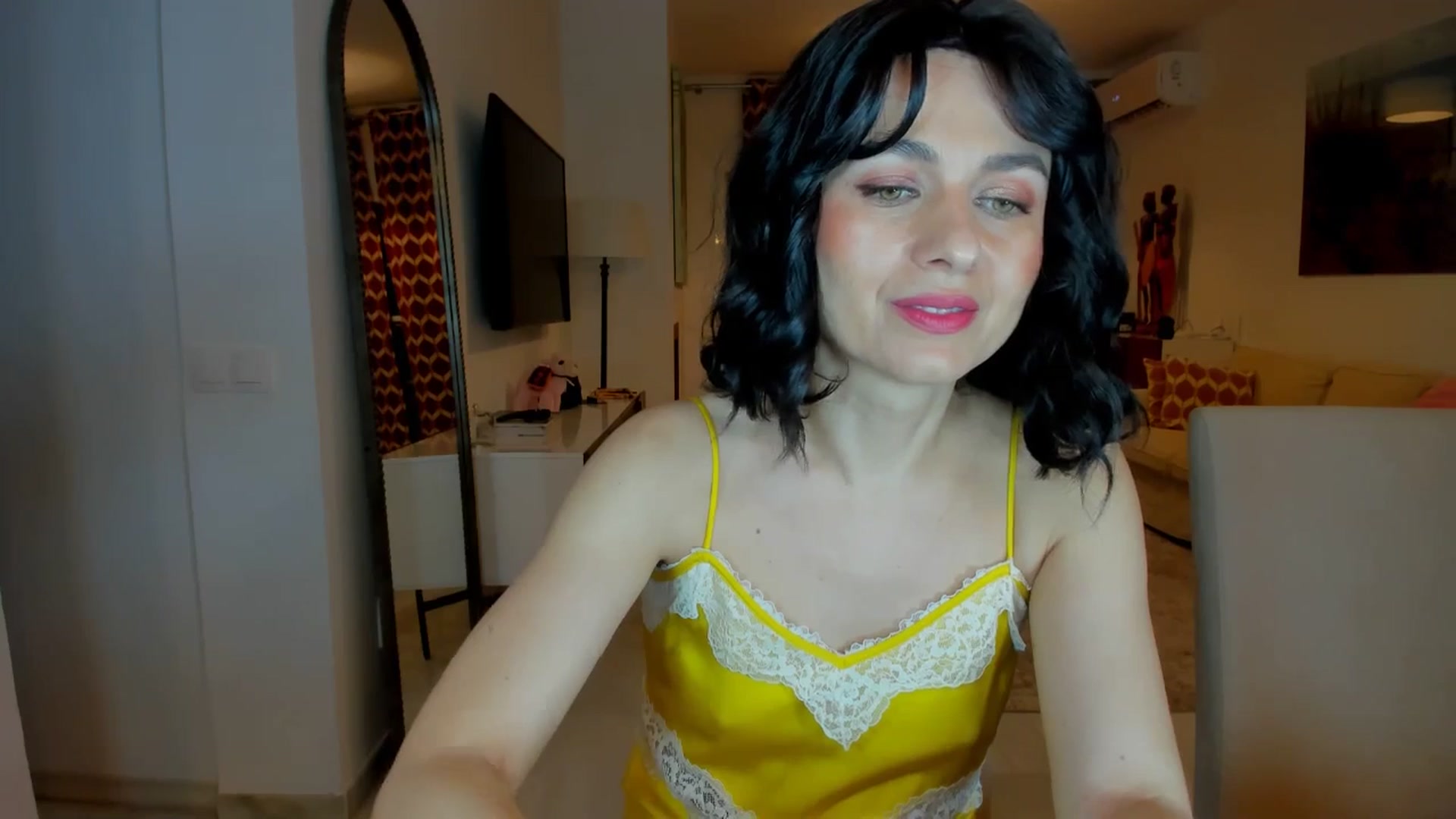 Gallery image thumbnail from KateMirage's myfreecams stream on, 02/05/2026, 23:51 image 9 of 20