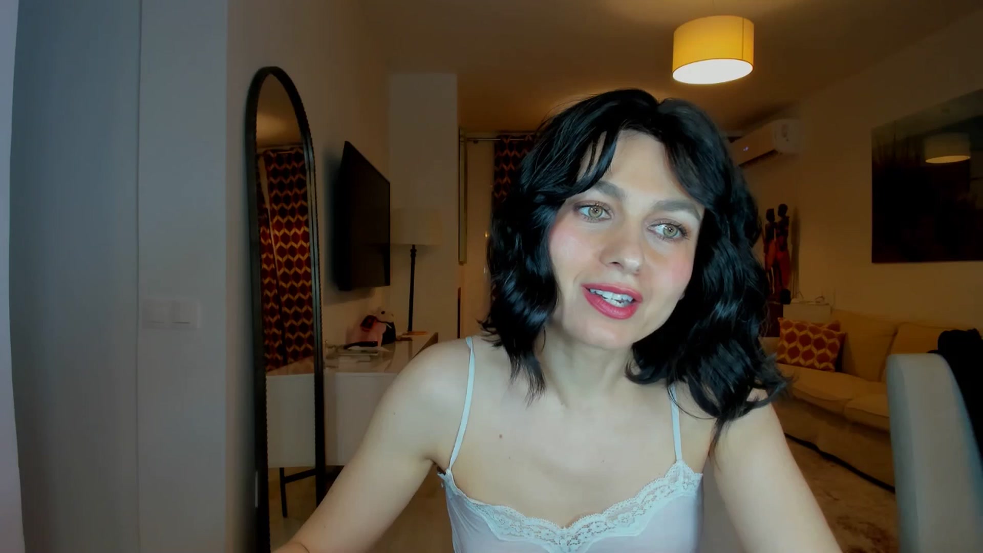 Gallery image thumbnail from KateMirage's myfreecams stream on, 02/07/2026, 24:01 image 17 of 20
