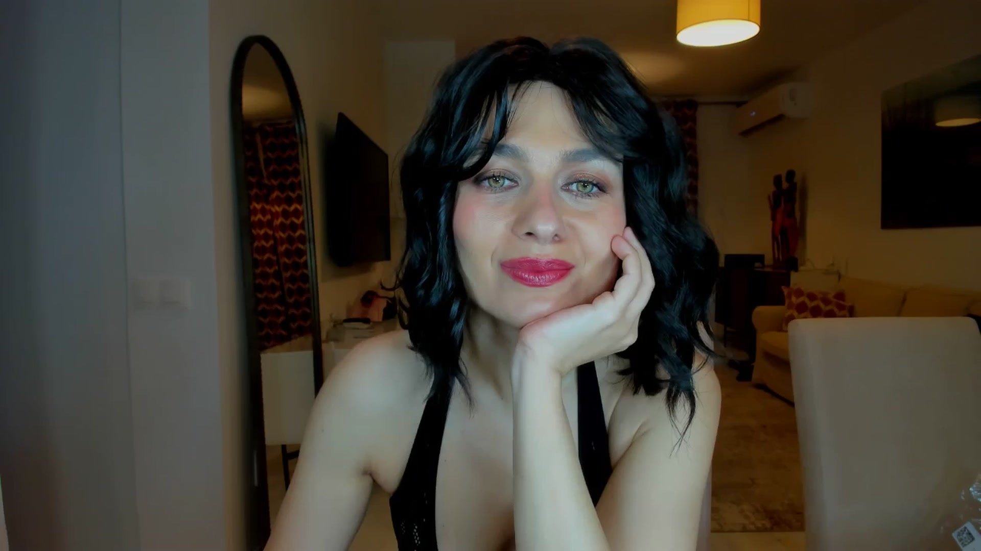 Gallery image thumbnail from KateMirage's myfreecams stream on, 02/08/2026, 01:31 image 14 of 20