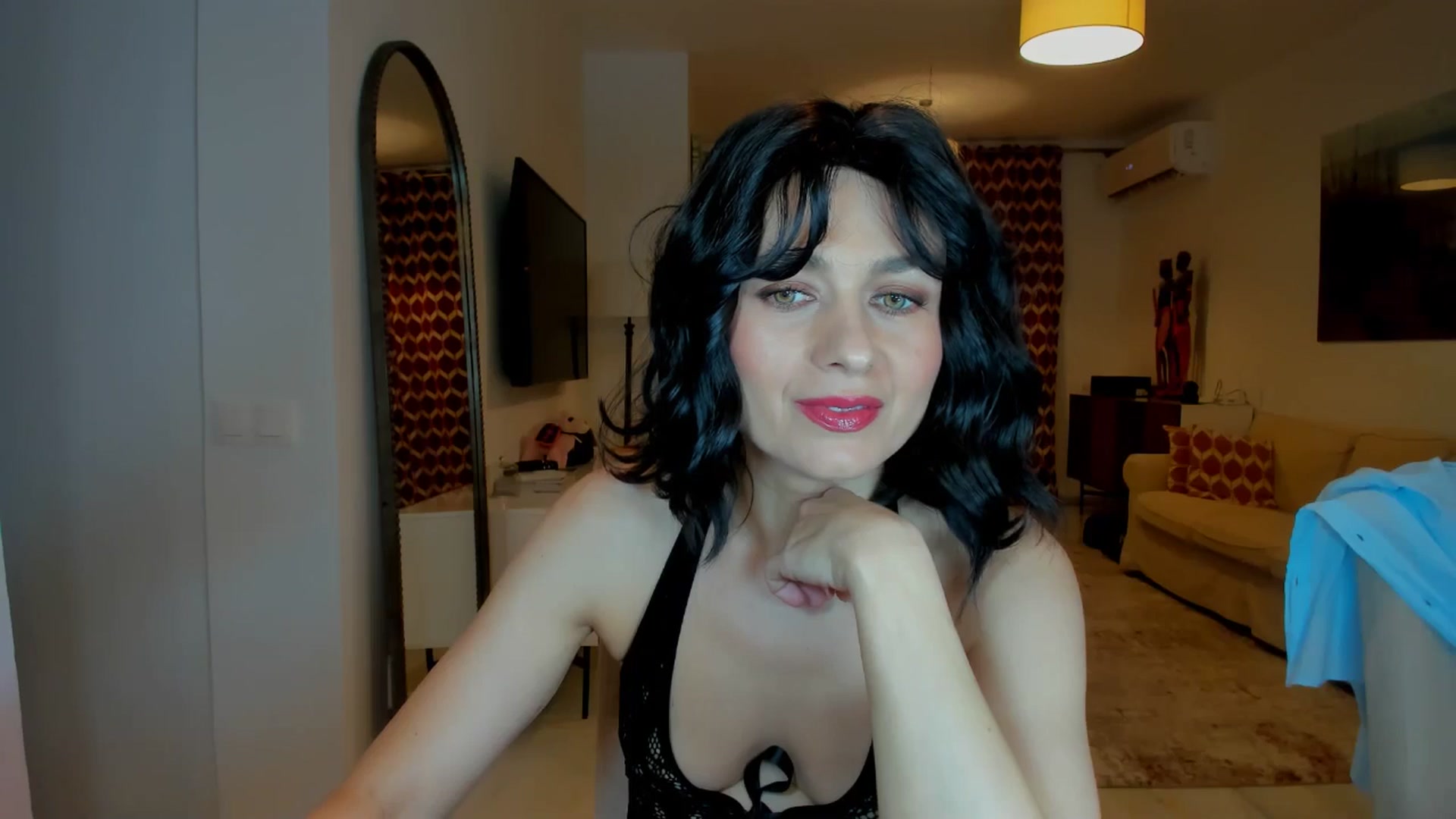 Gallery image thumbnail from KateMirage's myfreecams stream on, 02/09/2026, 20:20 image 19 of 20