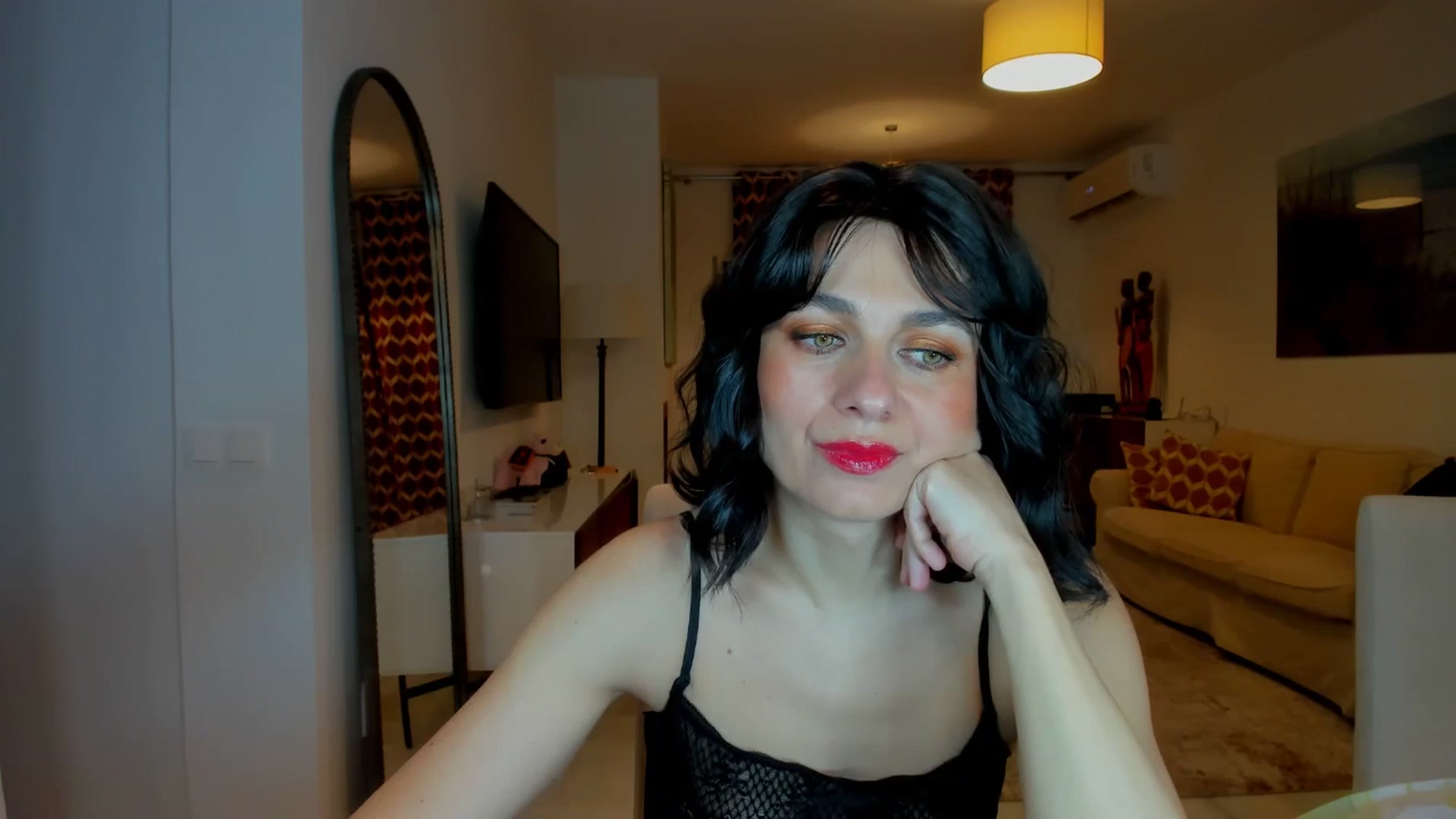 Gallery image thumbnail from KateMirage's myfreecams stream on, 02/12/2026, 21:08 image 18 of 20