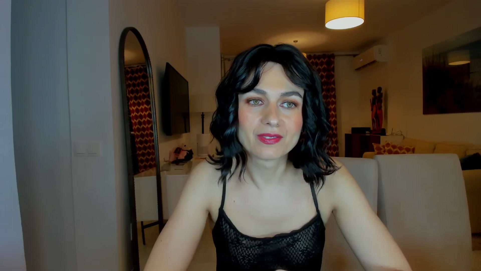 Gallery image thumbnail from KateMirage's myfreecams stream on, 02/14/2026, 24:41 image 16 of 20