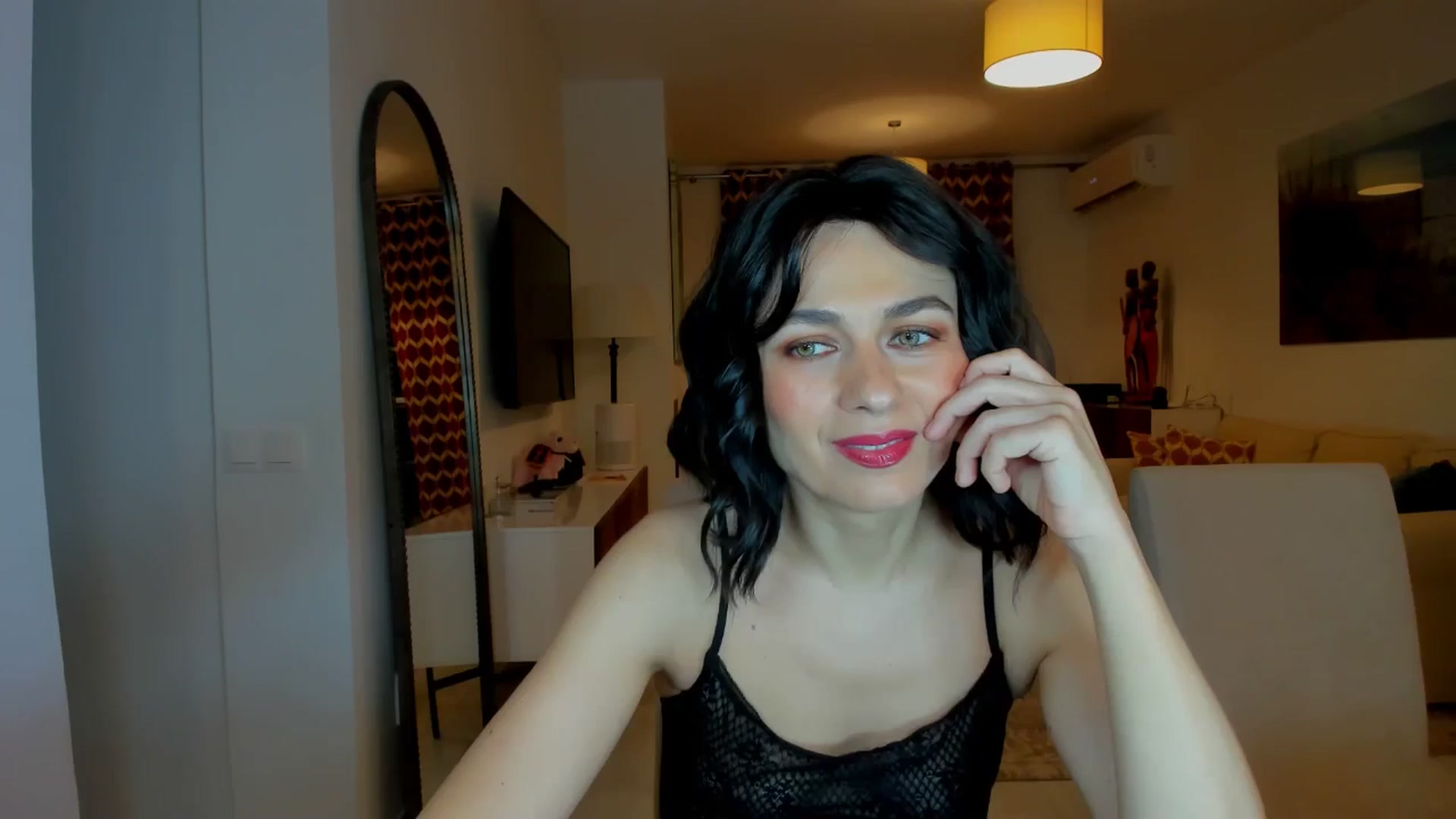 Gallery image thumbnail from KateMirage's myfreecams stream on, 02/14/2026, 24:41 image 9 of 20