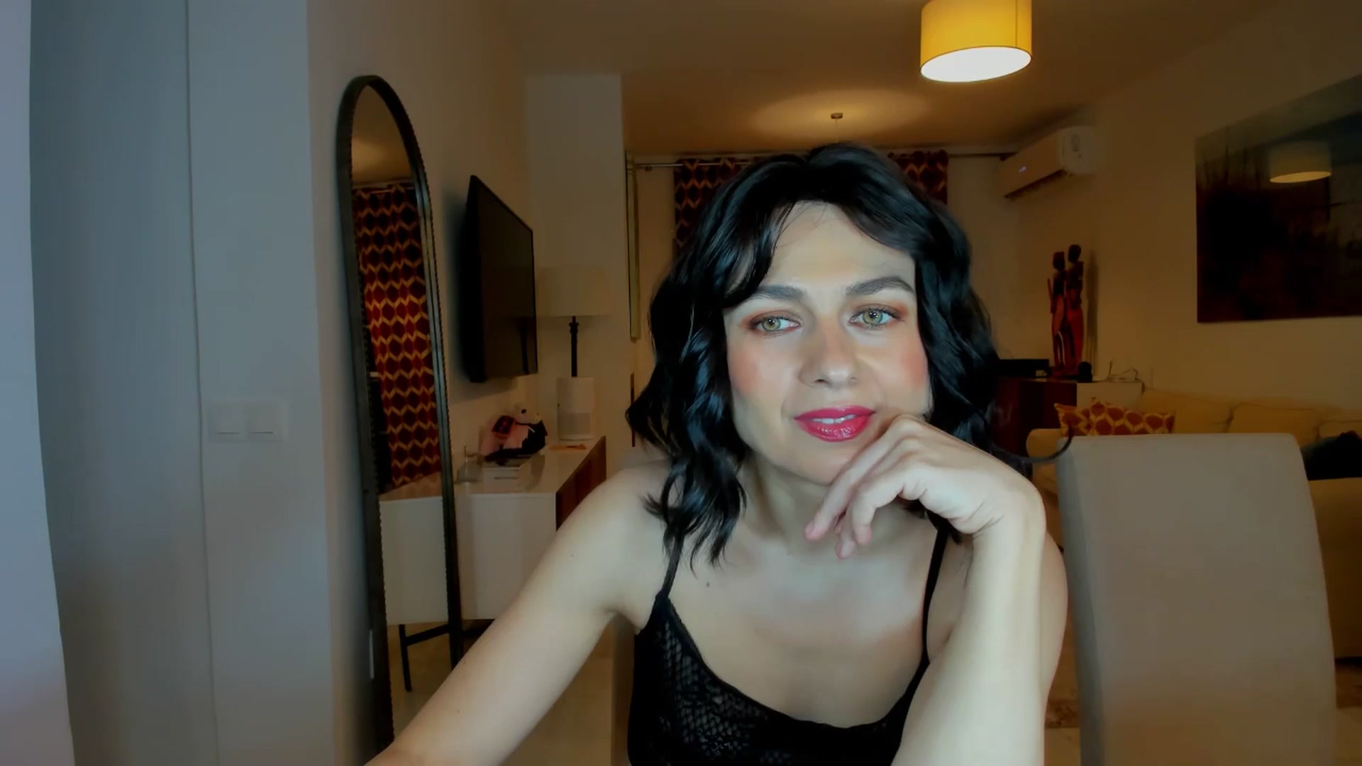 Gallery image thumbnail from KateMirage's myfreecams stream on, 02/14/2026, 24:41 image 8 of 20