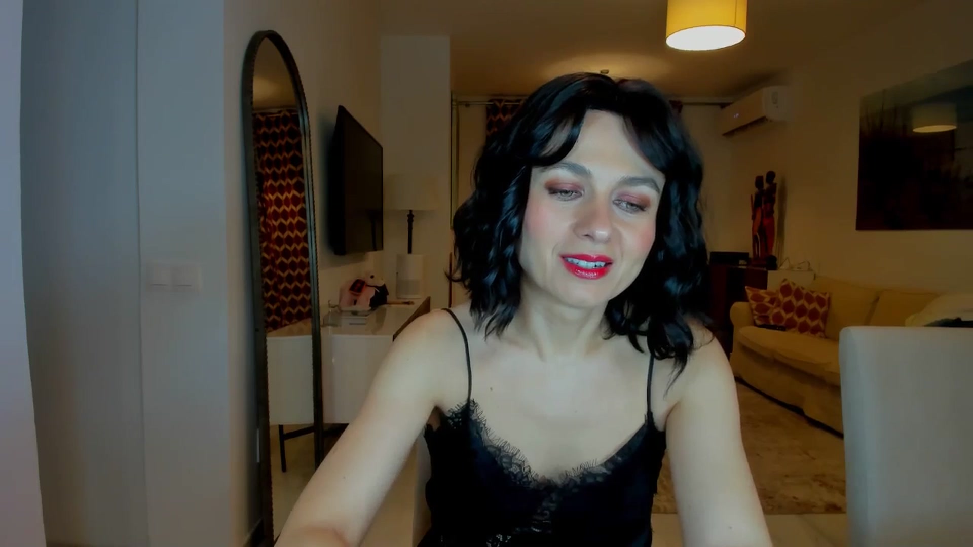 Gallery image thumbnail from KateMirage's myfreecams stream on, 02/14/2026, 20:38 image 6 of 20